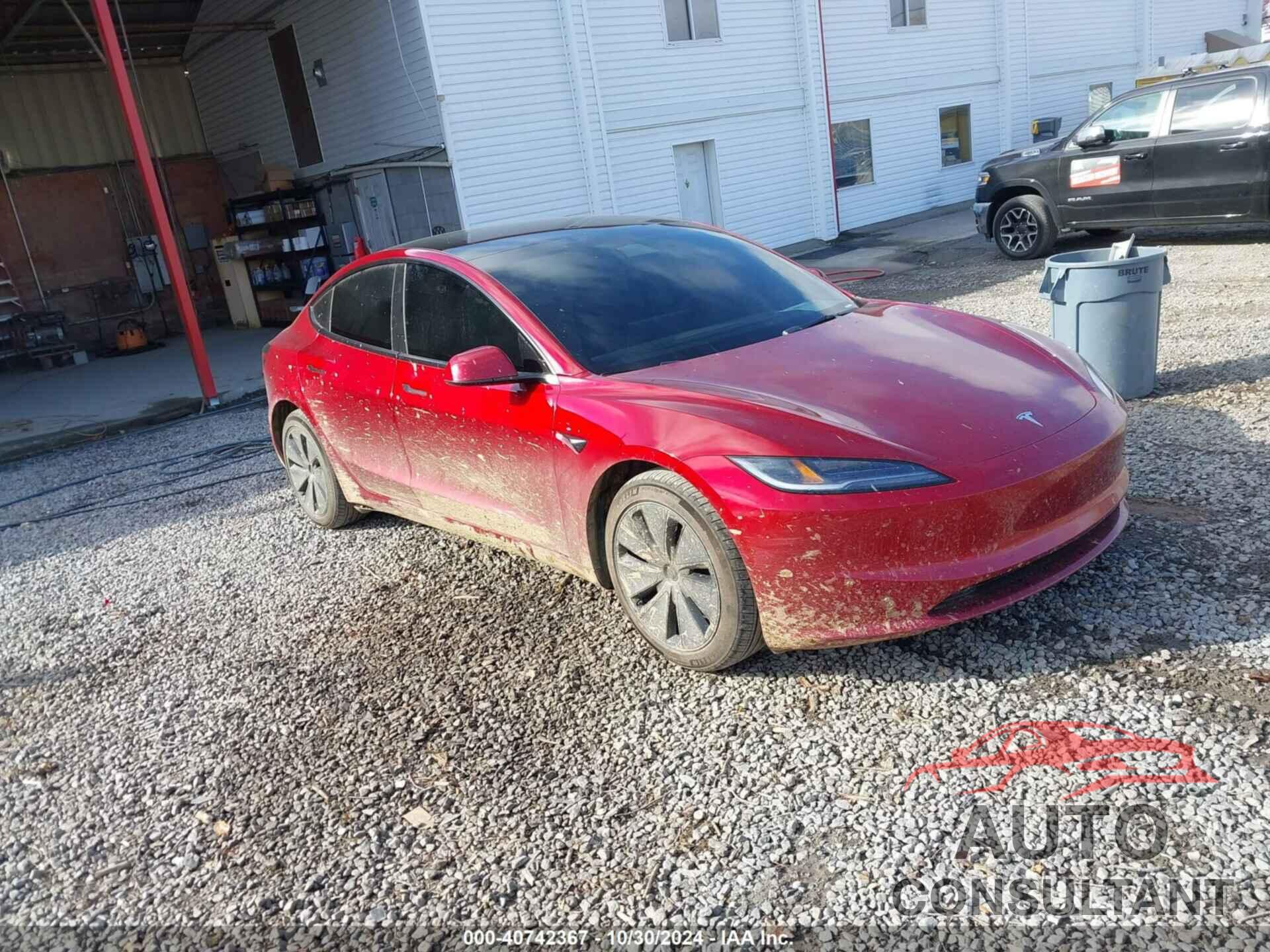 TESLA MODEL 3 2024 - 5YJ3E1EB7RF812411