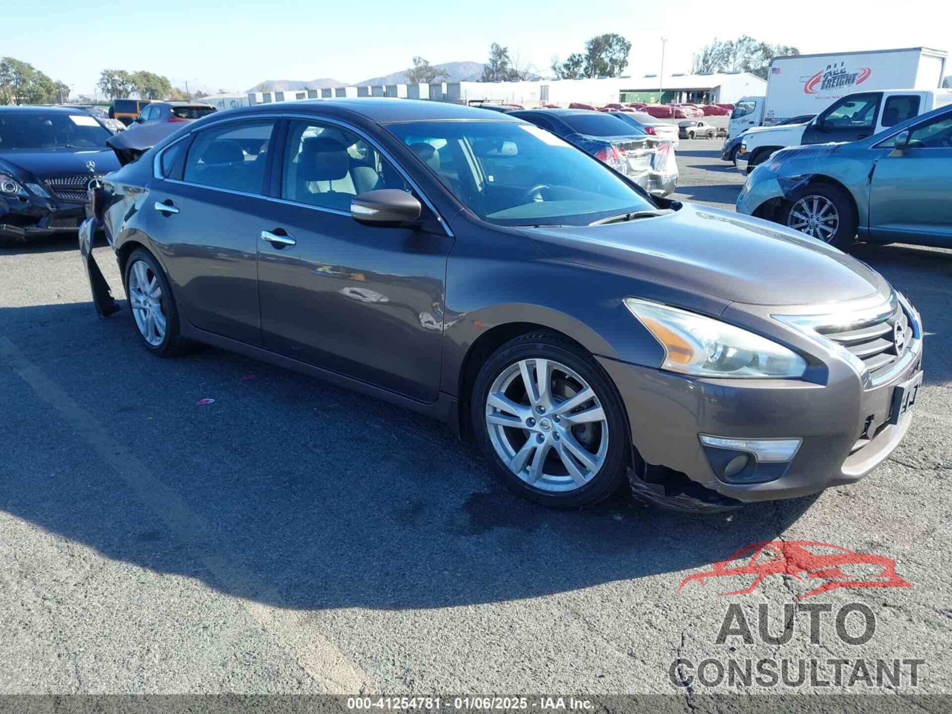 NISSAN ALTIMA 2013 - 1N4BL3AP0DN583097