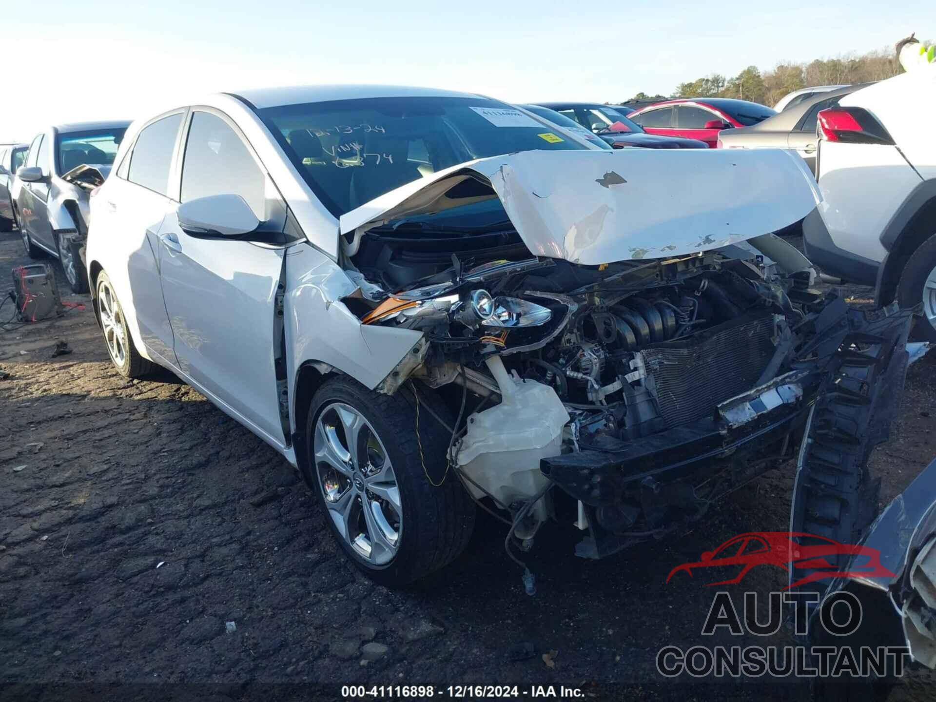 HYUNDAI ELANTRA GT 2014 - KMHD35LH6EU216874