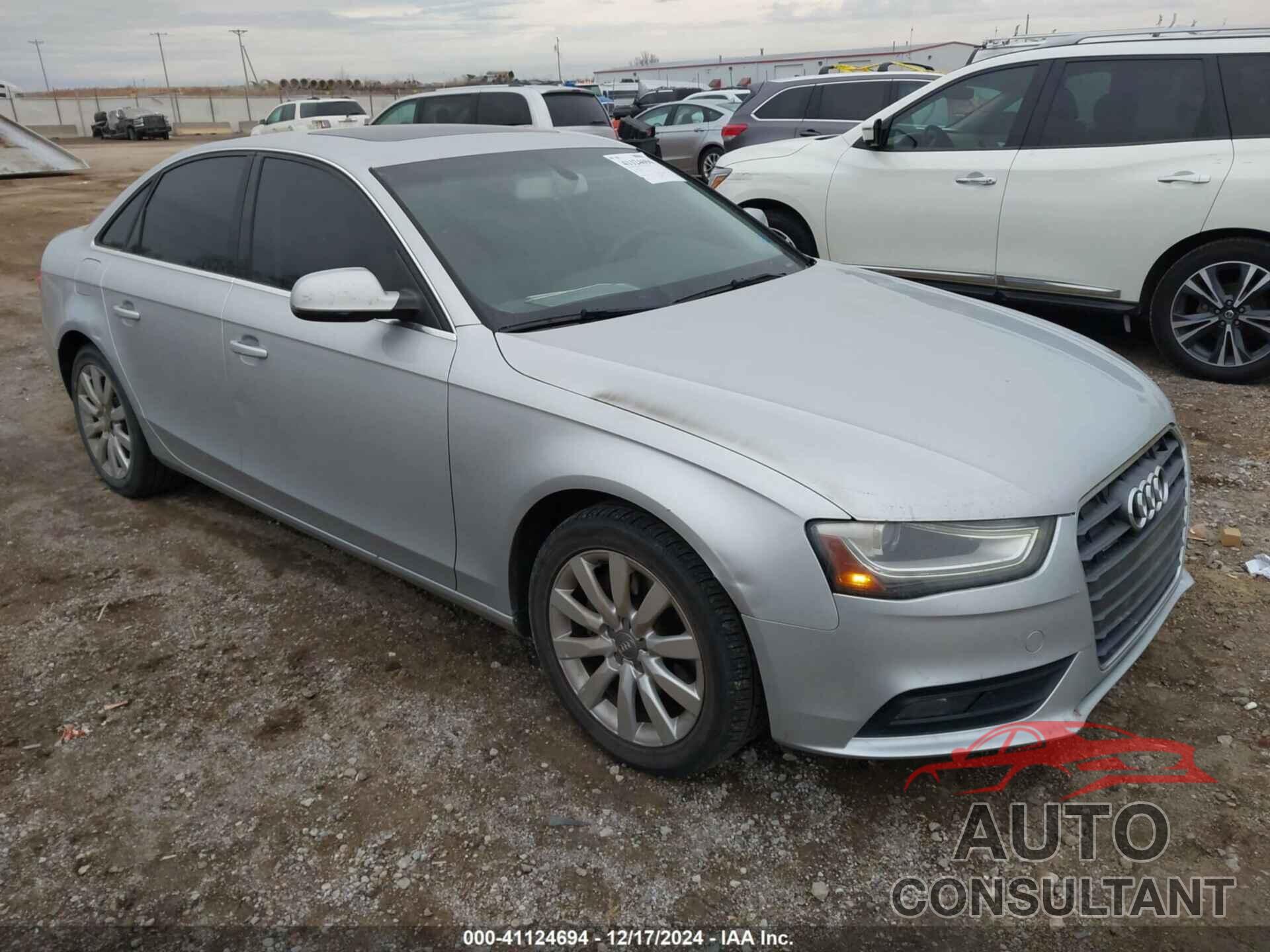 AUDI A4 2013 - WAUBFAFL5DA164016
