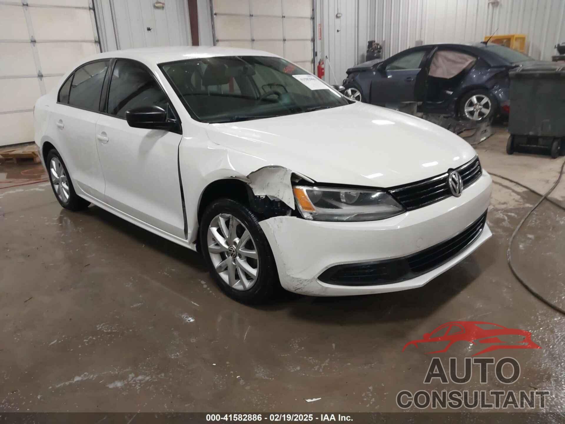 VOLKSWAGEN JETTA 2012 - 3VW1K7AJXCM353326