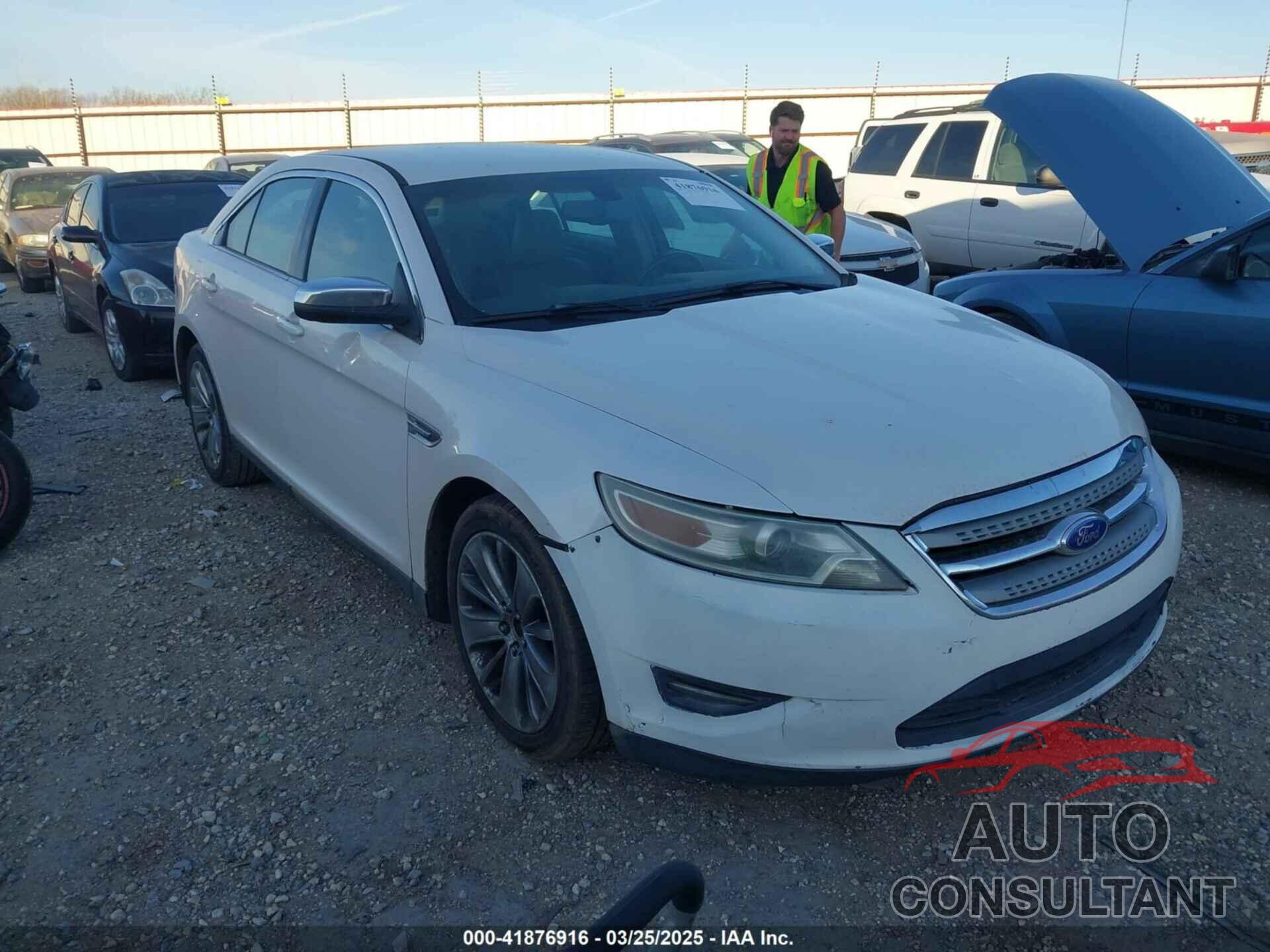FORD TAURUS 2011 - 1FAHP2FW7BG127172