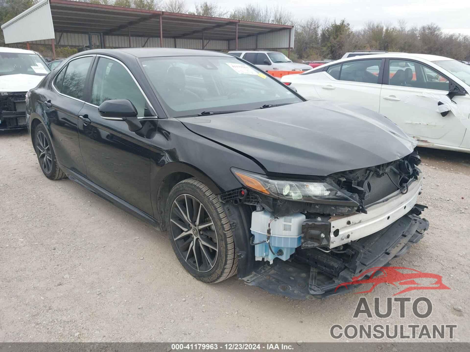 TOYOTA CAMRY 2023 - 4T1G11AK6PU726543