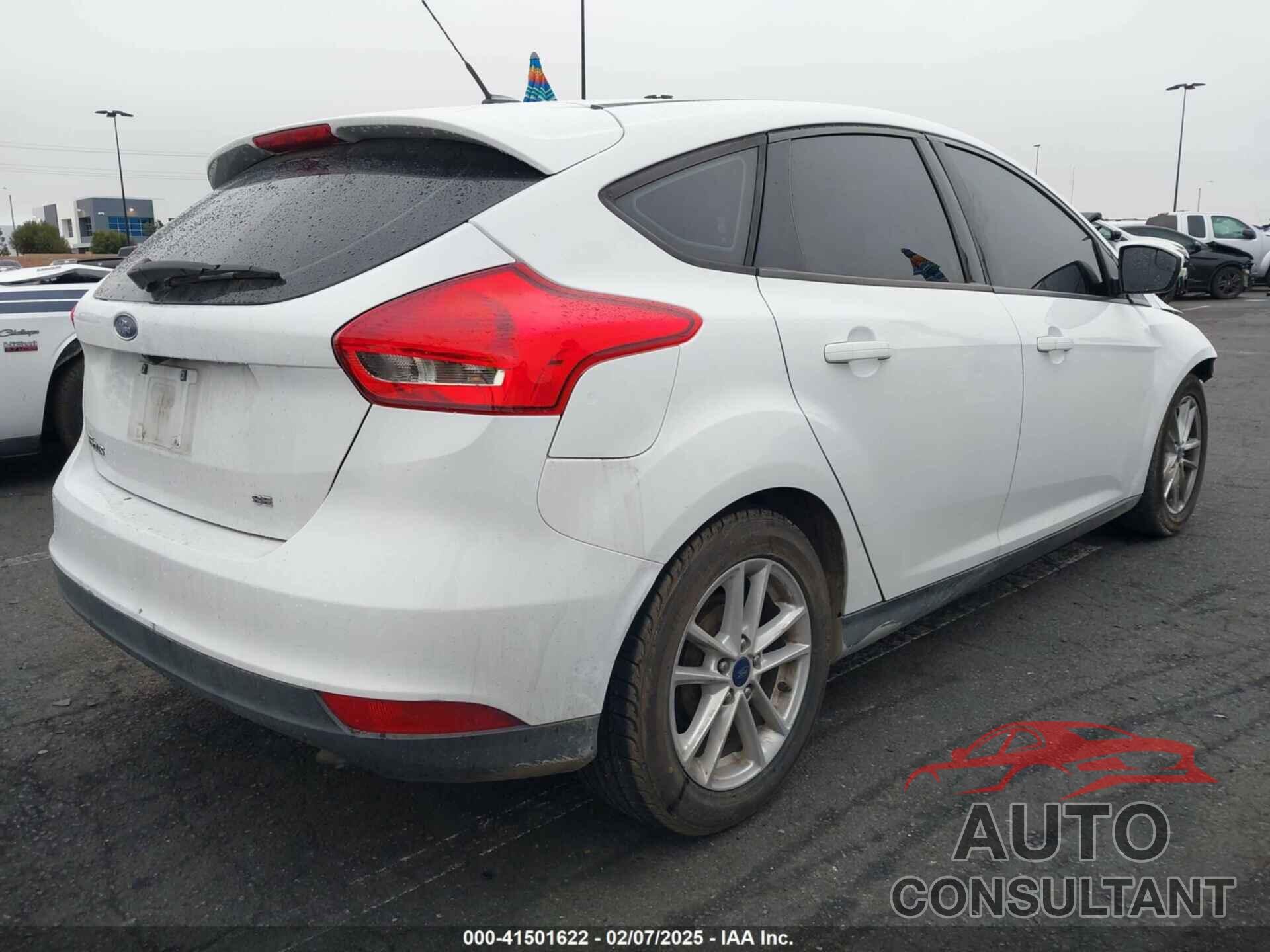 FORD FOCUS 2016 - 1FADP3K28GL302051
