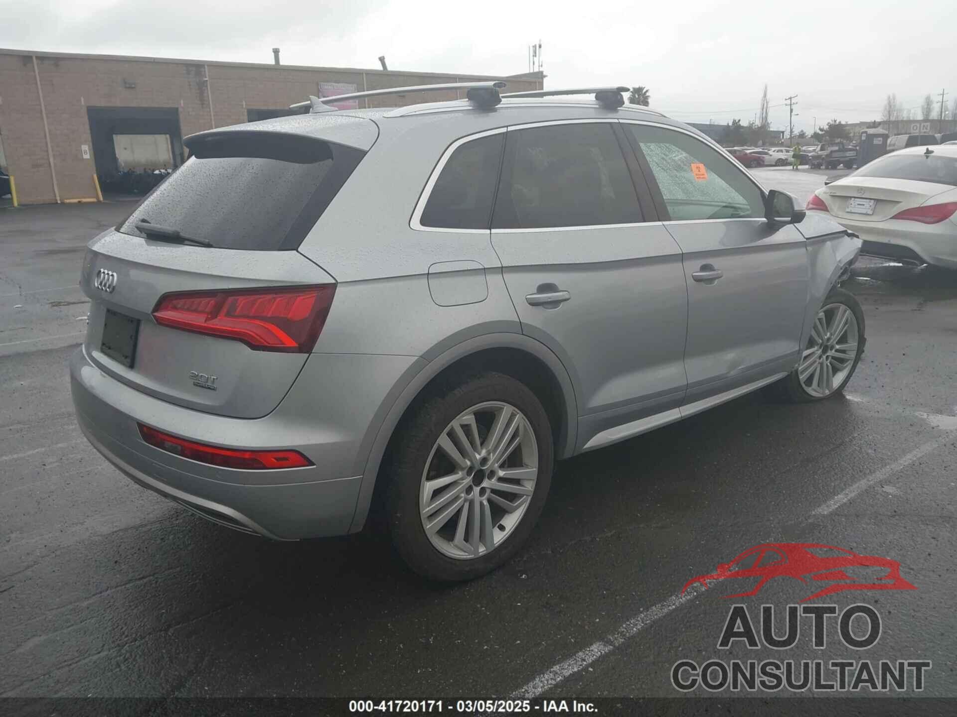 AUDI Q5 2018 - WA1BNAFY3J2044961