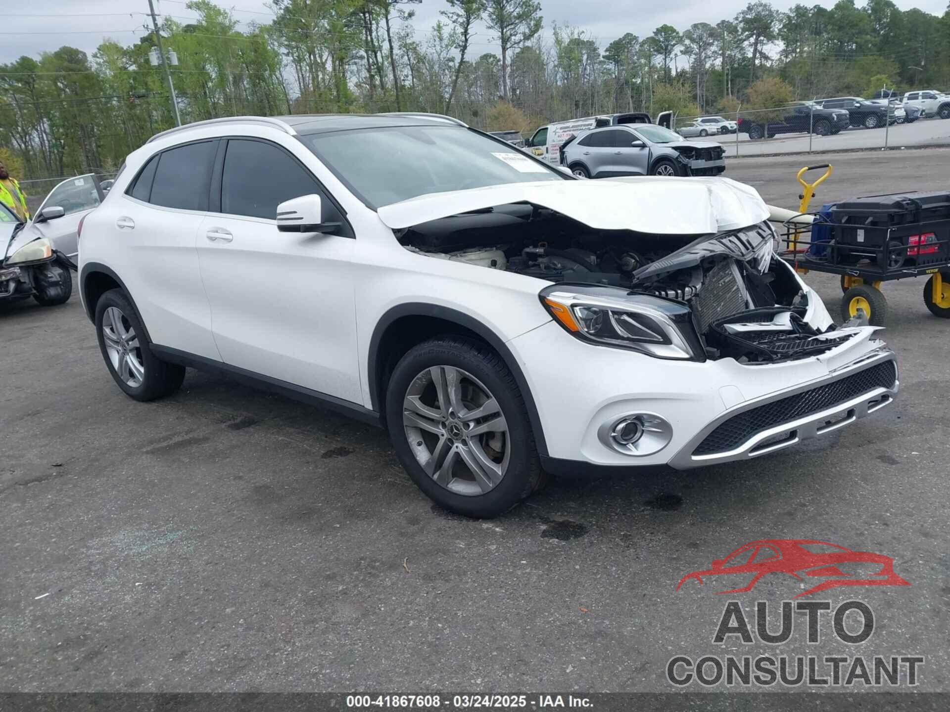 MERCEDES-BENZ GLA 250 2019 - WDCTG4GB6KJ547448