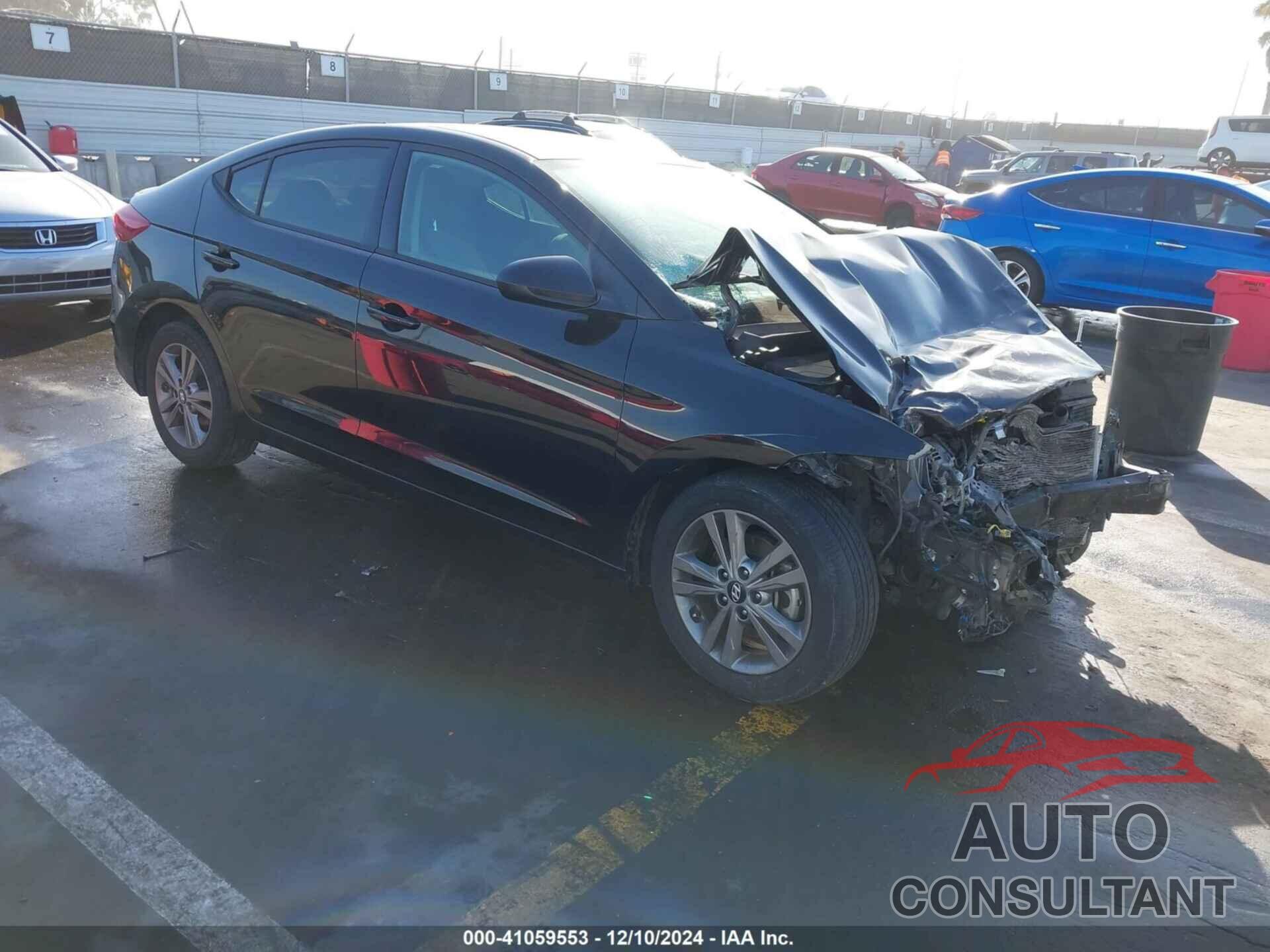 HYUNDAI ELANTRA 2018 - 5NPD84LF5JH213984