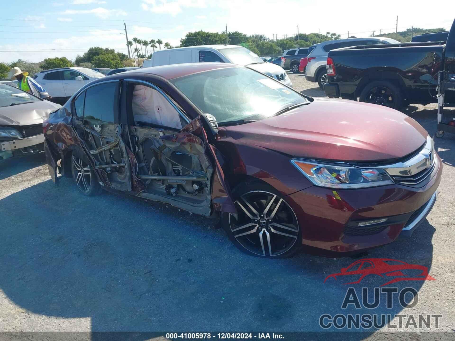 HONDA ACCORD 2017 - 1HGCR2F57HA241482