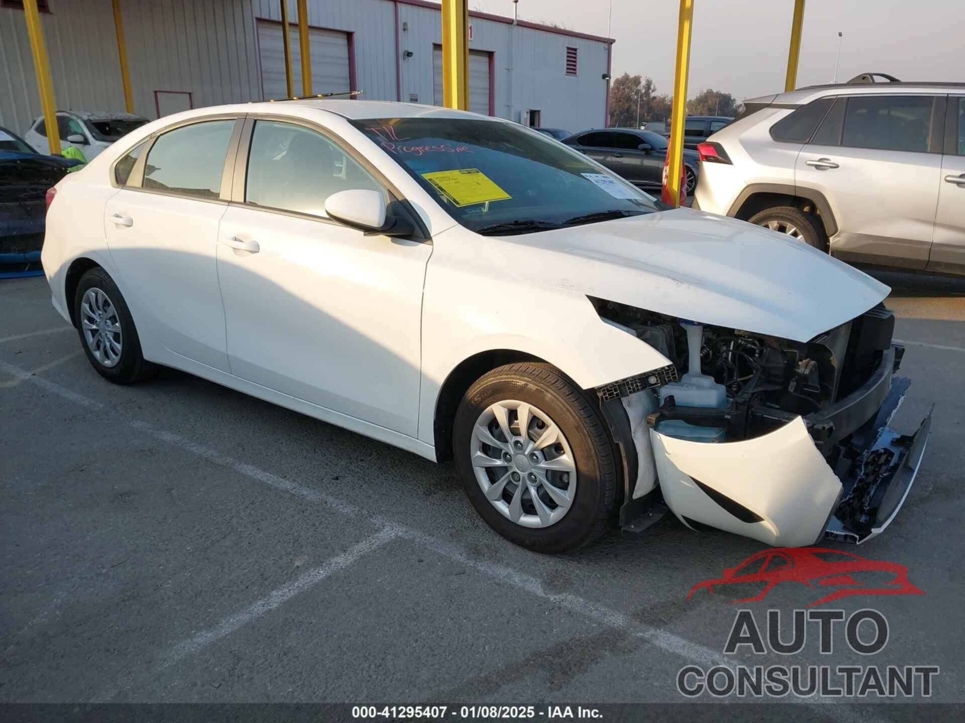 KIA FORTE 2024 - 3KPF24AD1RE690567