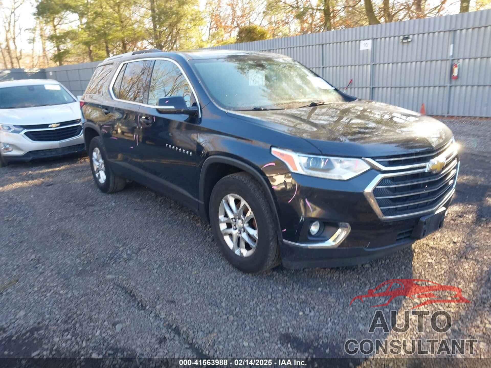 CHEVROLET TRAVERSE 2018 - 1GNEVGKWXJJ271510