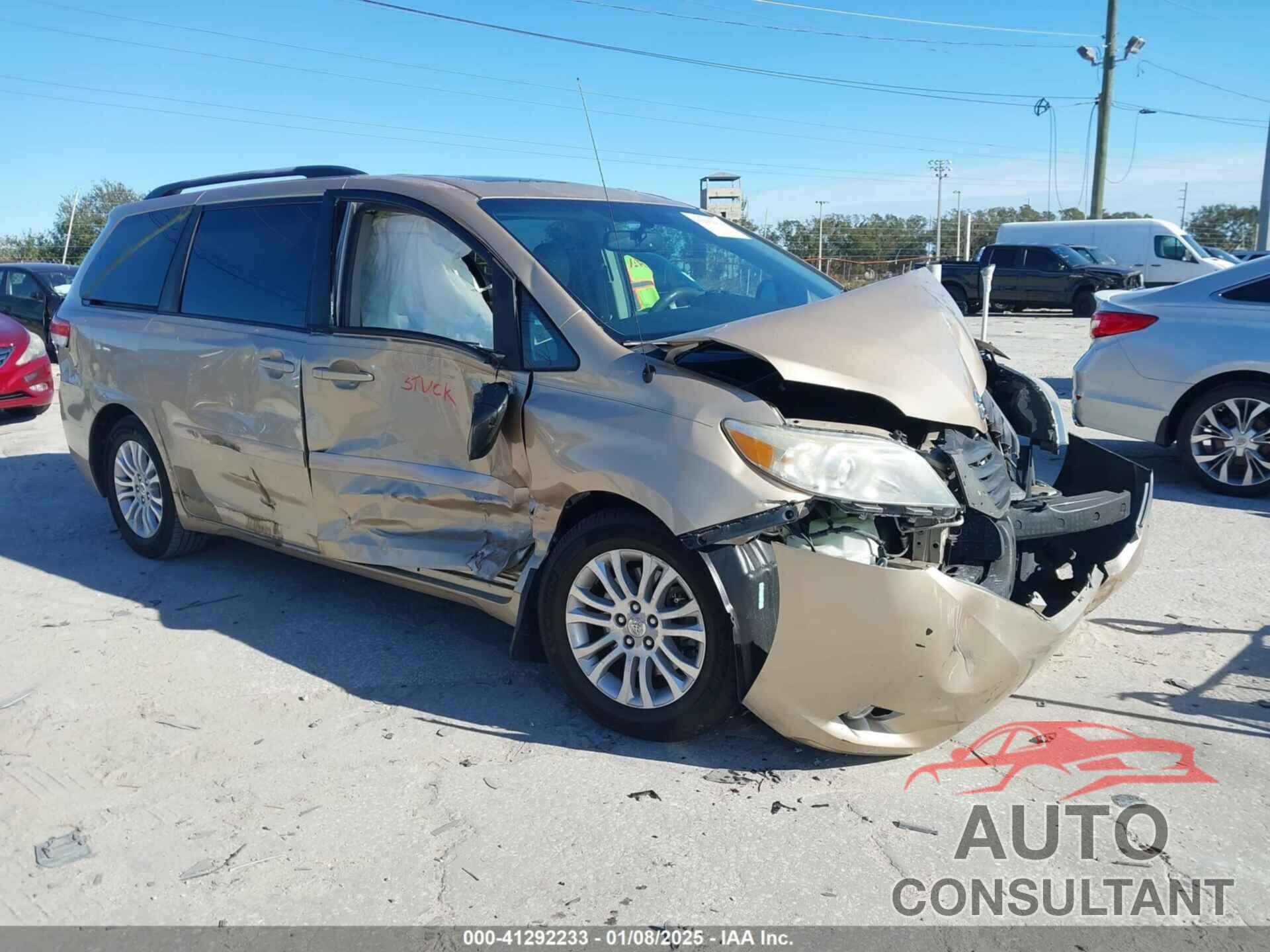 TOYOTA SIENNA 2011 - 5TDYK3DC1BS004674