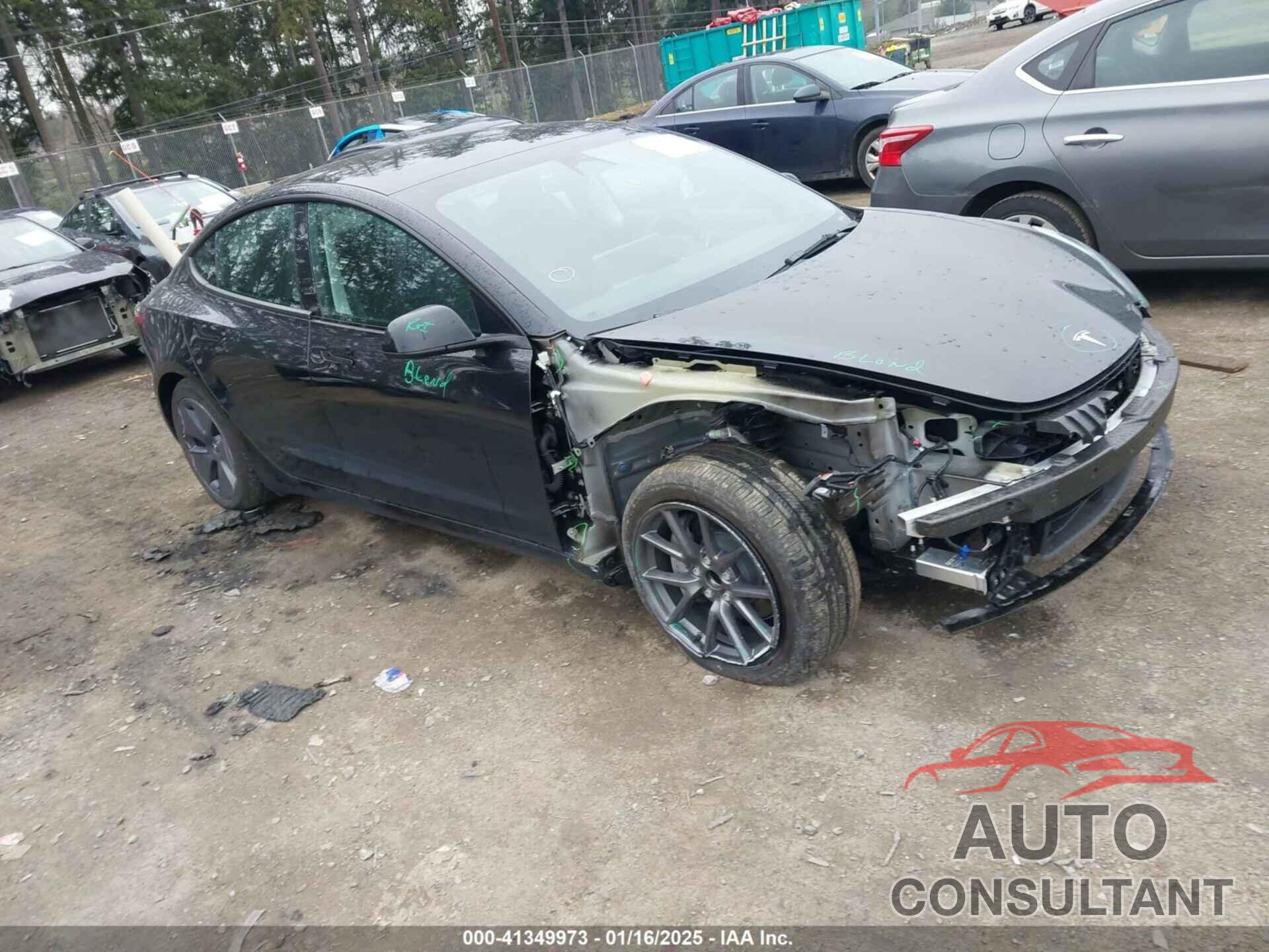 TESLA MODEL 3 2023 - 5YJ3E1EA5PF698235