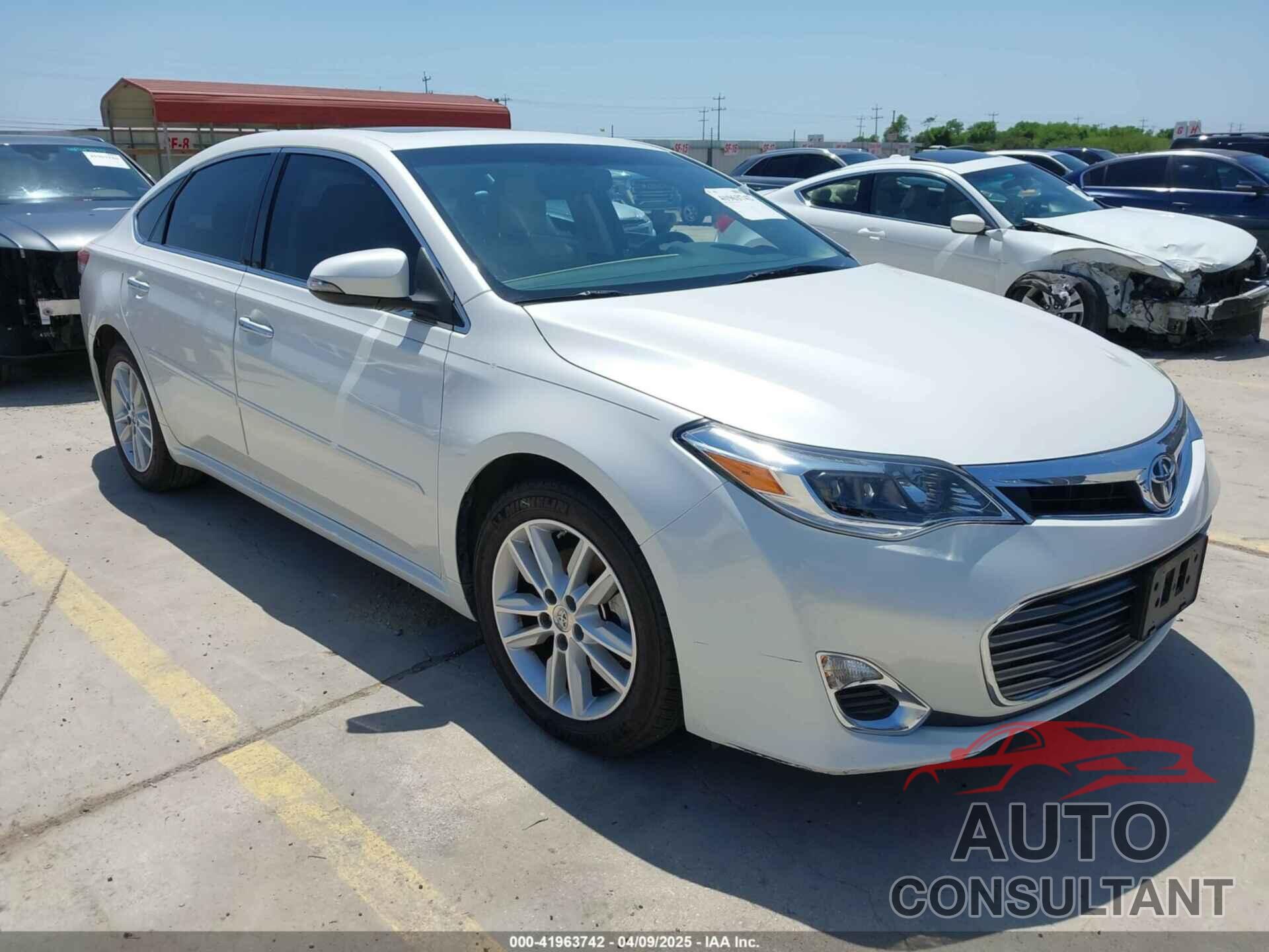 TOYOTA AVALON 2014 - 4T1BK1EB2EU083624