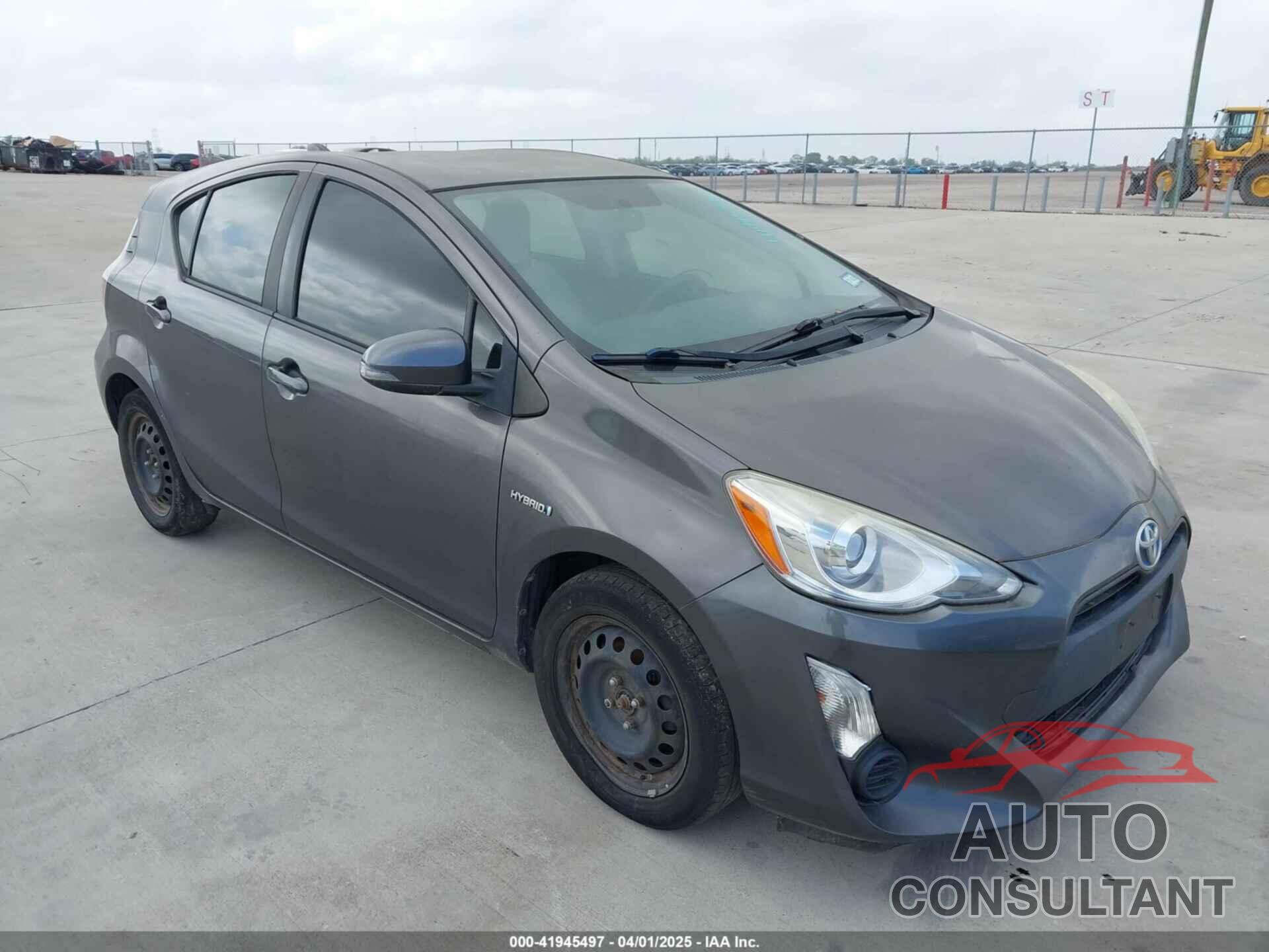 TOYOTA PRIUS C 2015 - JTDKDTB38F1100002