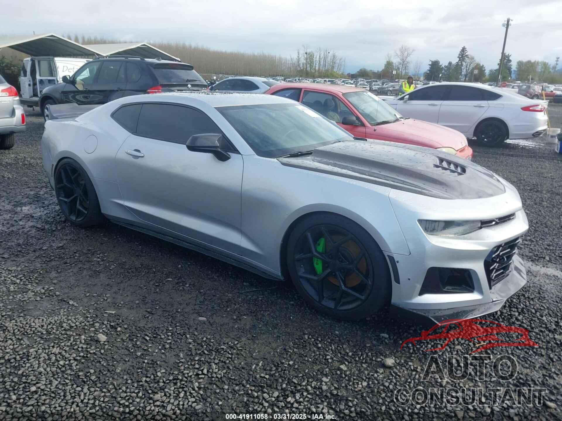 CHEVROLET CAMARO 2017 - 1G1FF1R7XH0176640