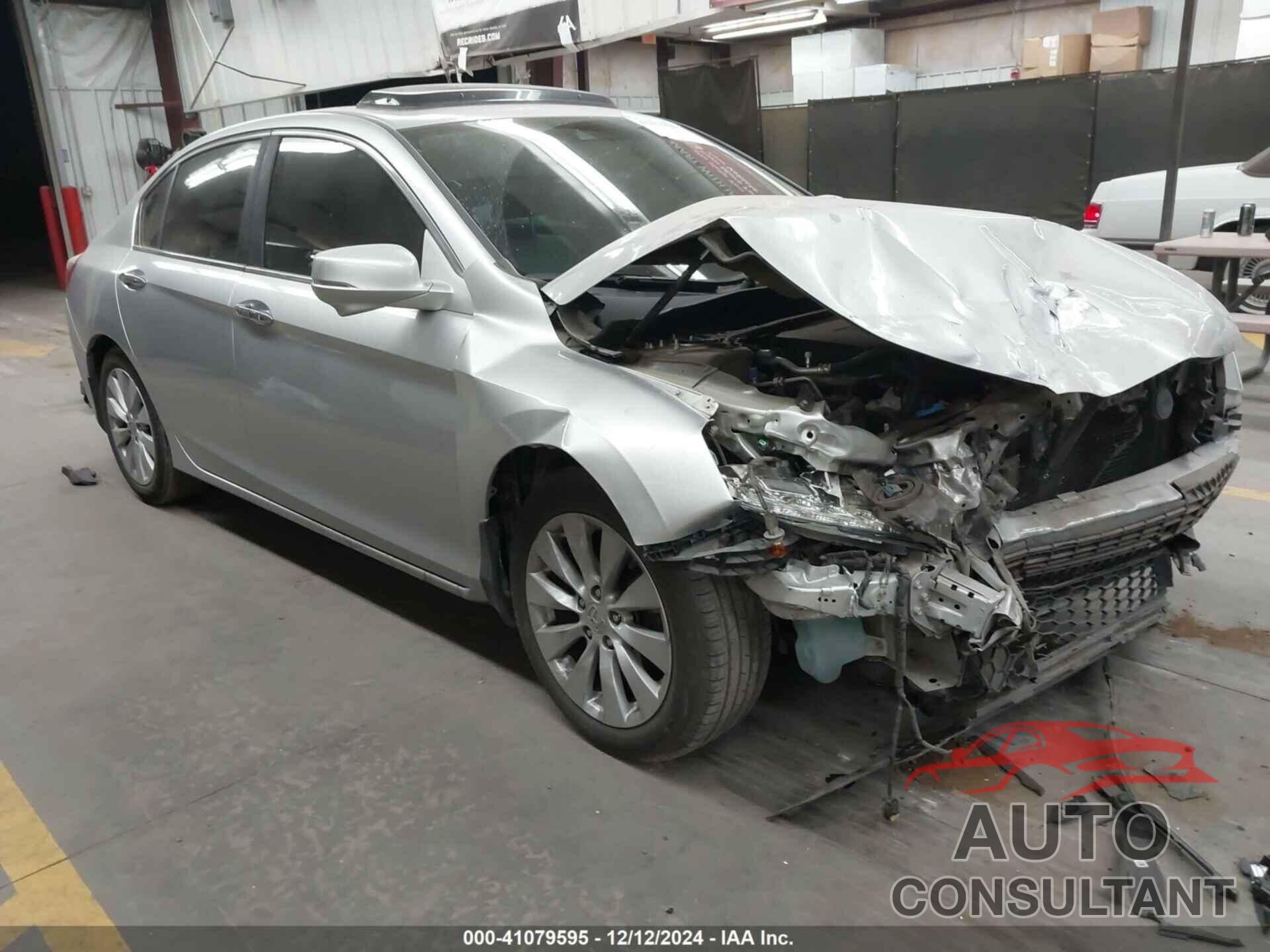 HONDA ACCORD 2015 - 1HGCR3F88FA019756