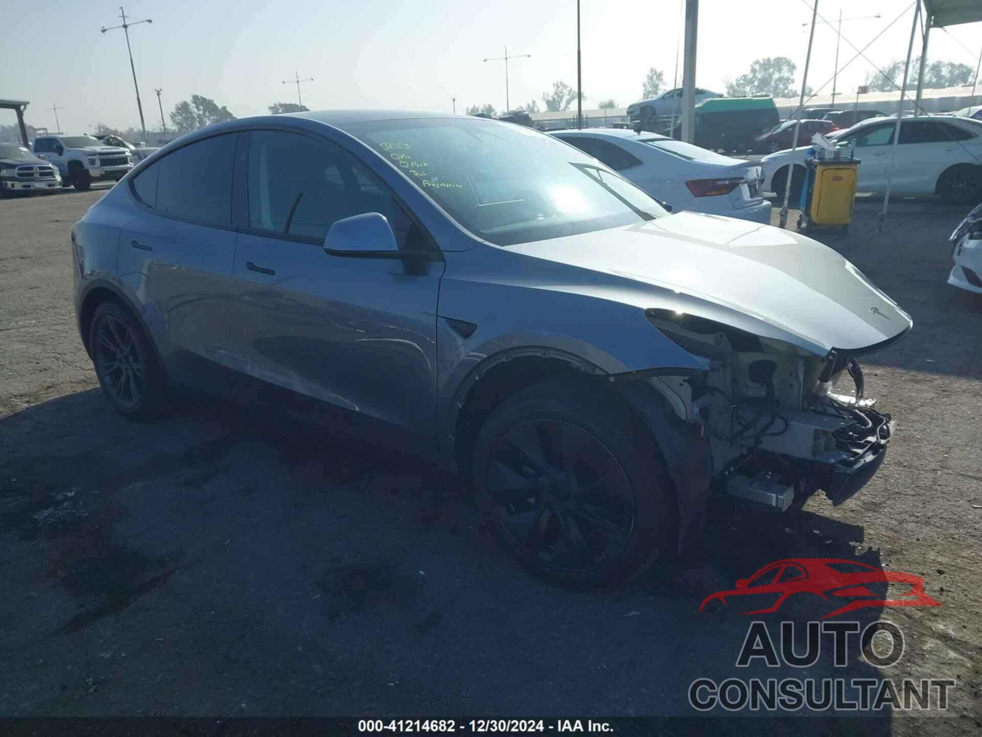 TESLA MODEL Y 2024 - 7SAYGDED5RF193622