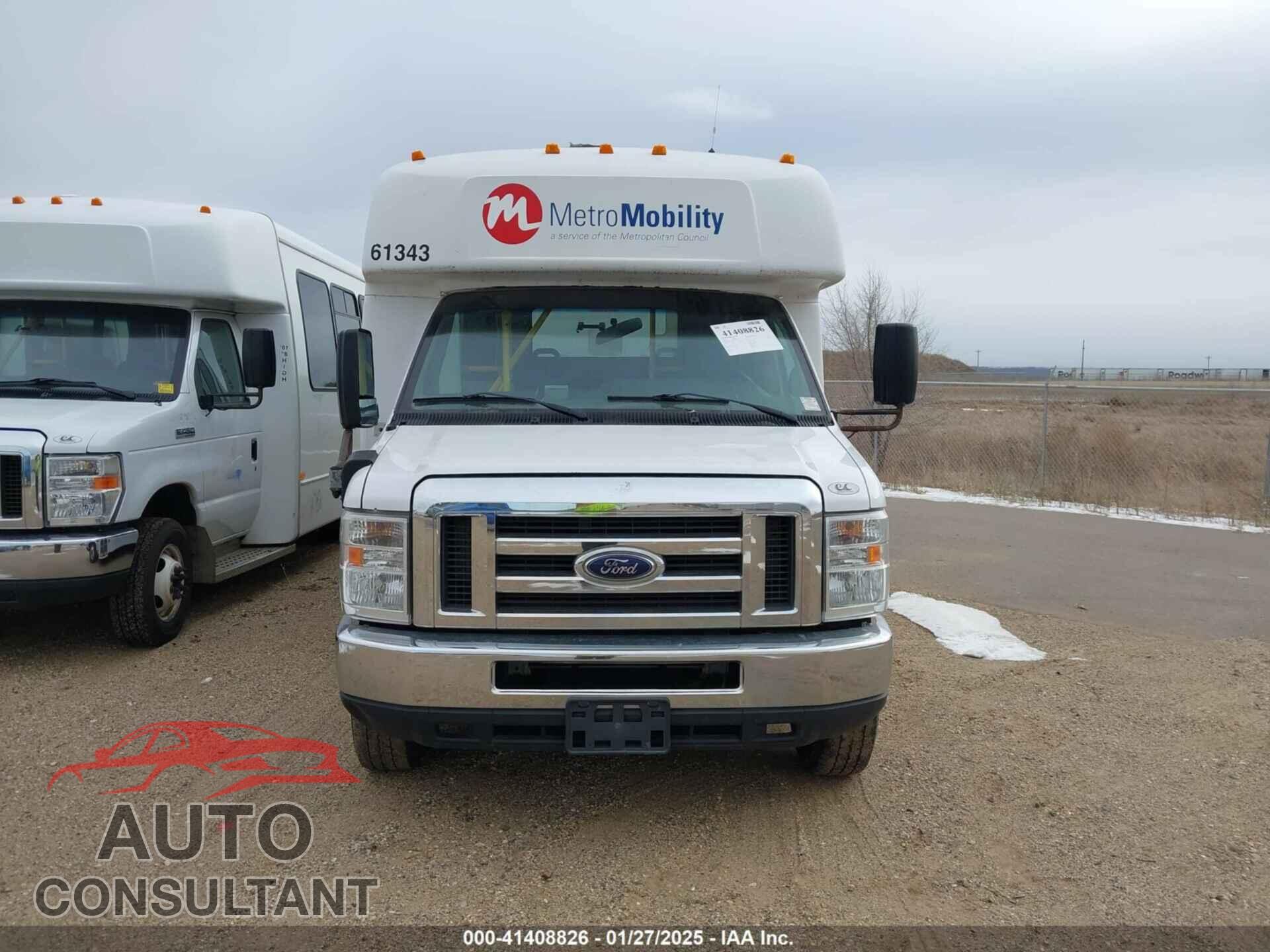 FORD E-450 CUTAWAY 2017 - 1FDFE4FS2HDC37813