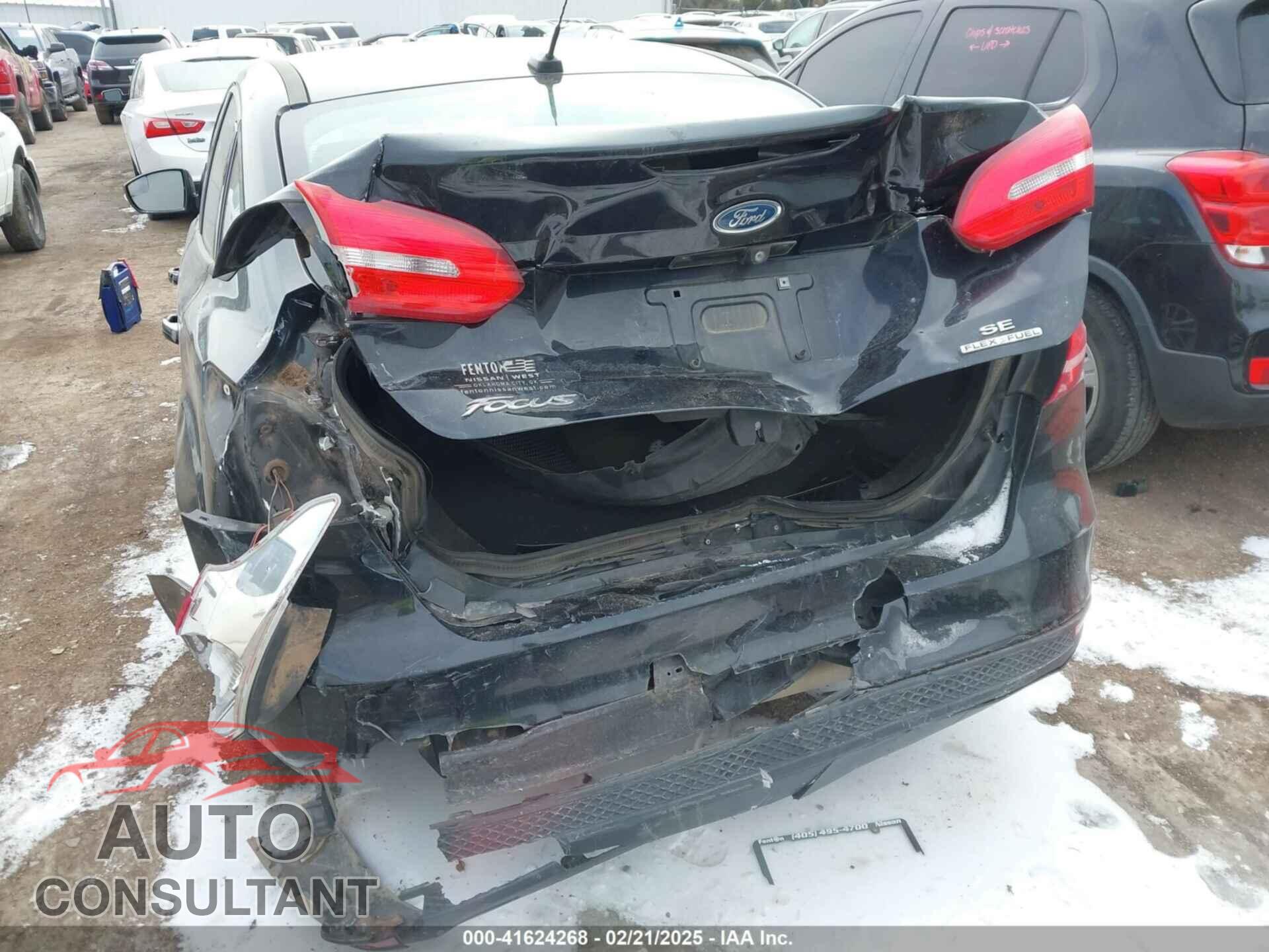 FORD FOCUS 2016 - 1FADP3F21GL235559