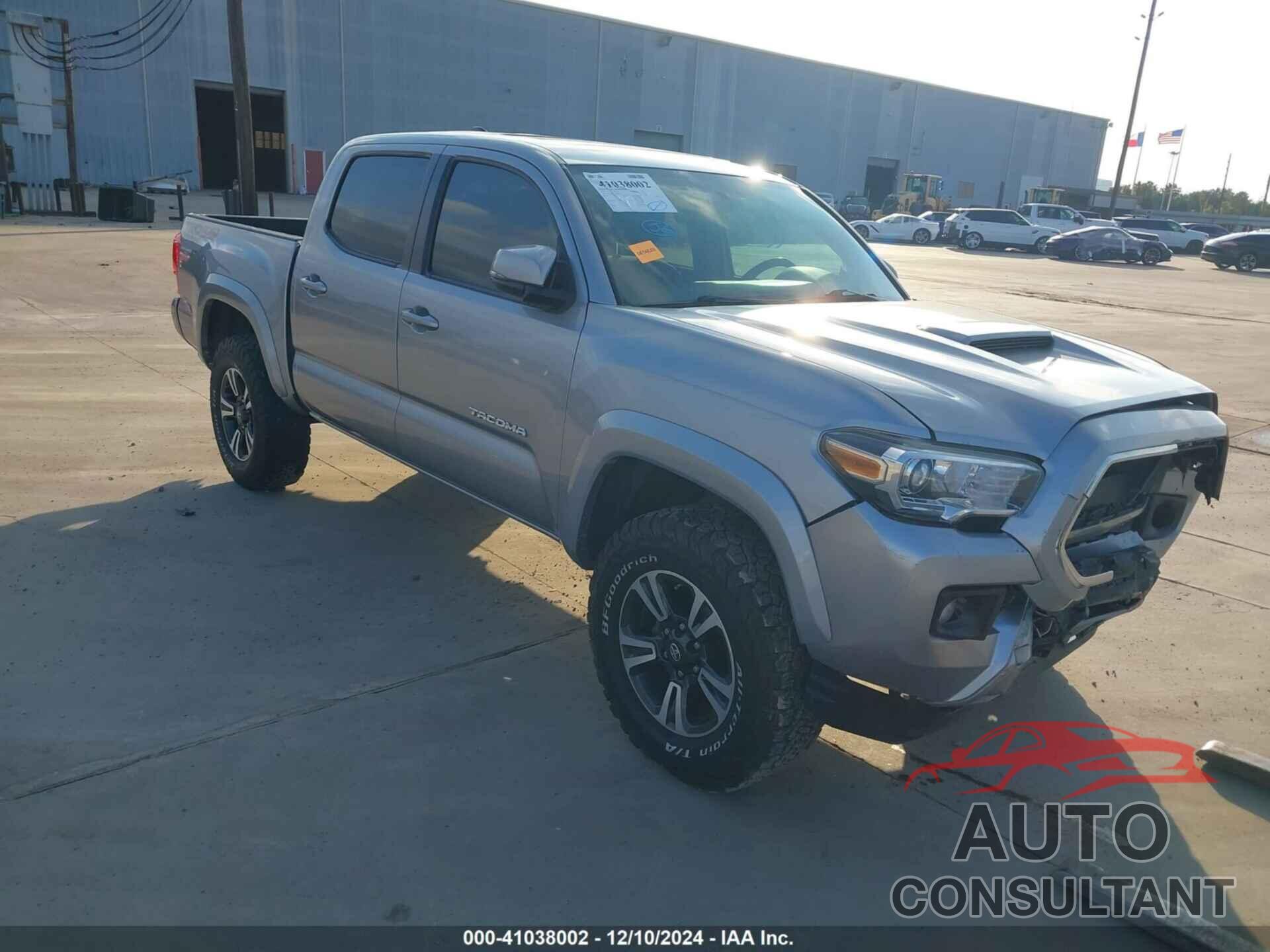 TOYOTA TACOMA 2017 - 5TFCZ5AN3HX068354