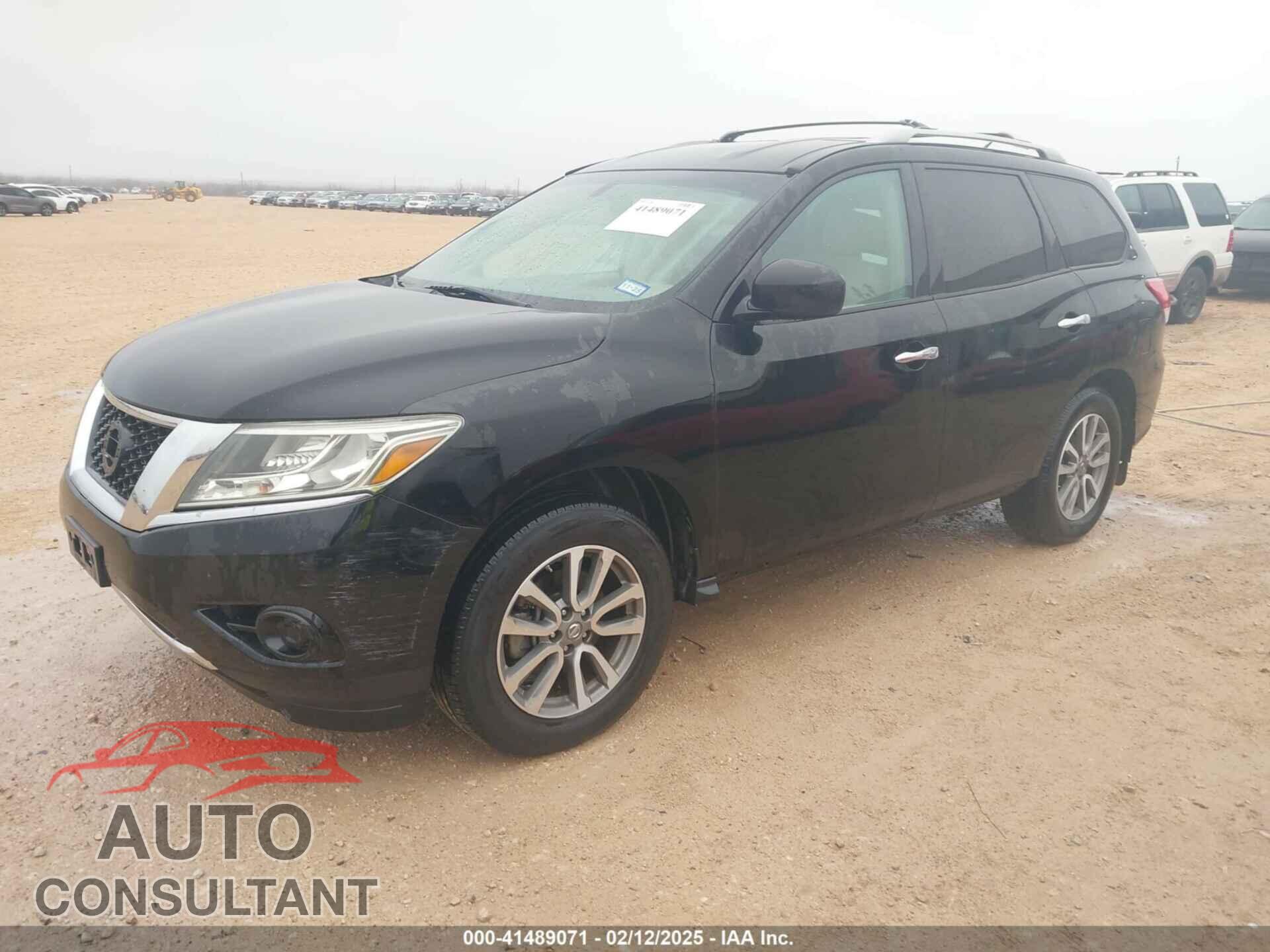 NISSAN PATHFINDER 2013 - 5N1AR2MN7DC677896