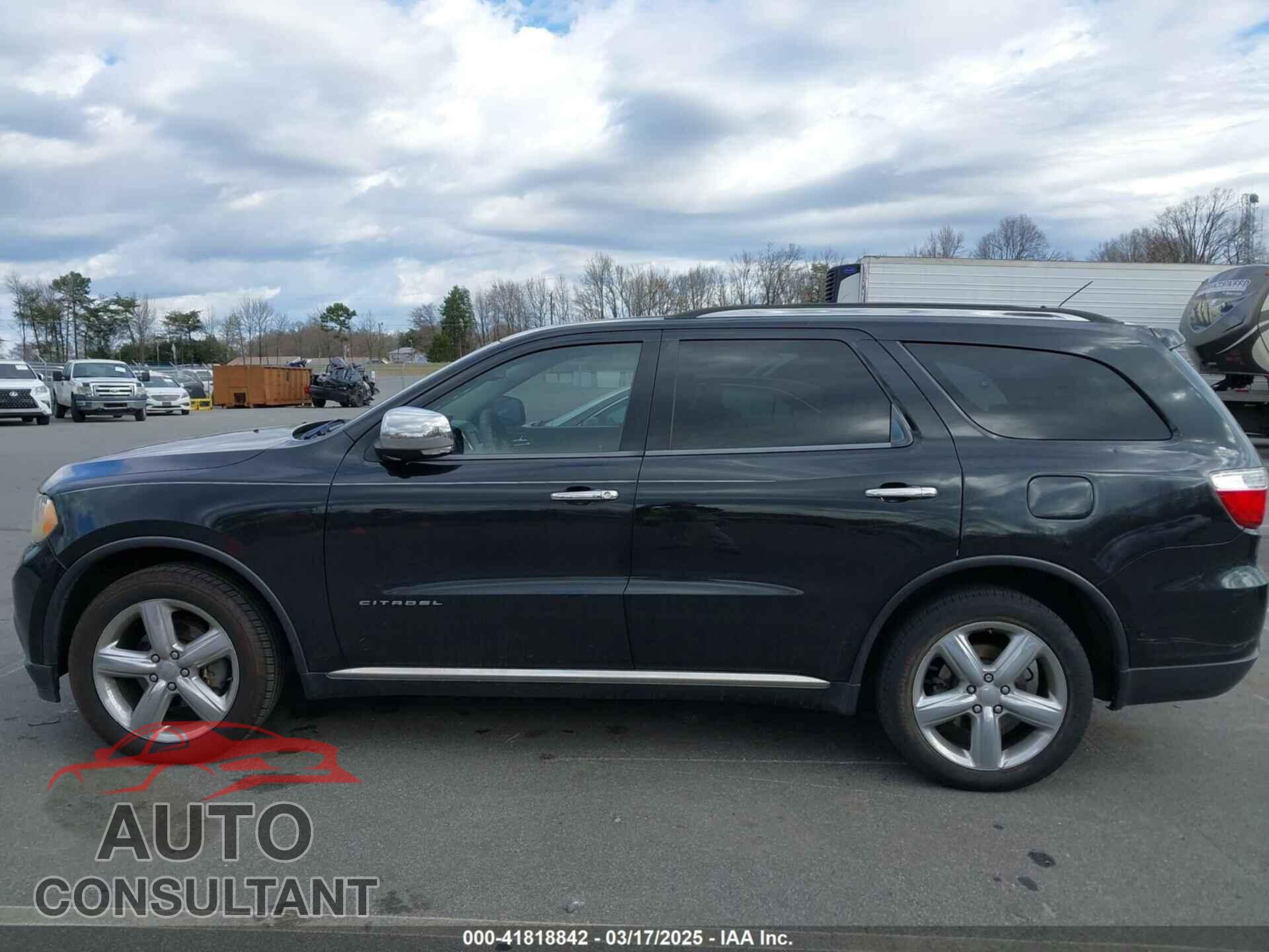 DODGE DURANGO 2013 - 1C4RDHEG8DC608255