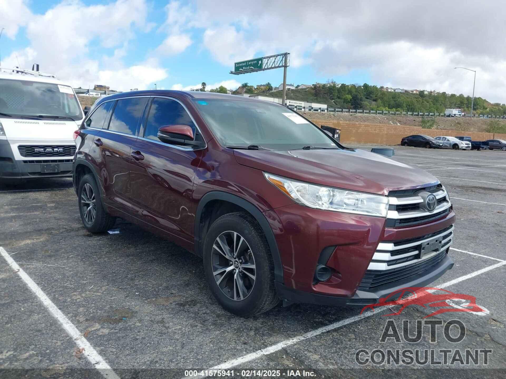 TOYOTA HIGHLANDER 2018 - 5TDZARFH8JS039813