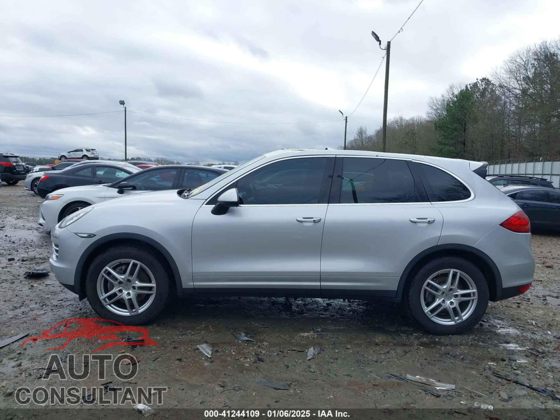 PORSCHE CAYENNE 2012 - WP1AA2A26CLA02401