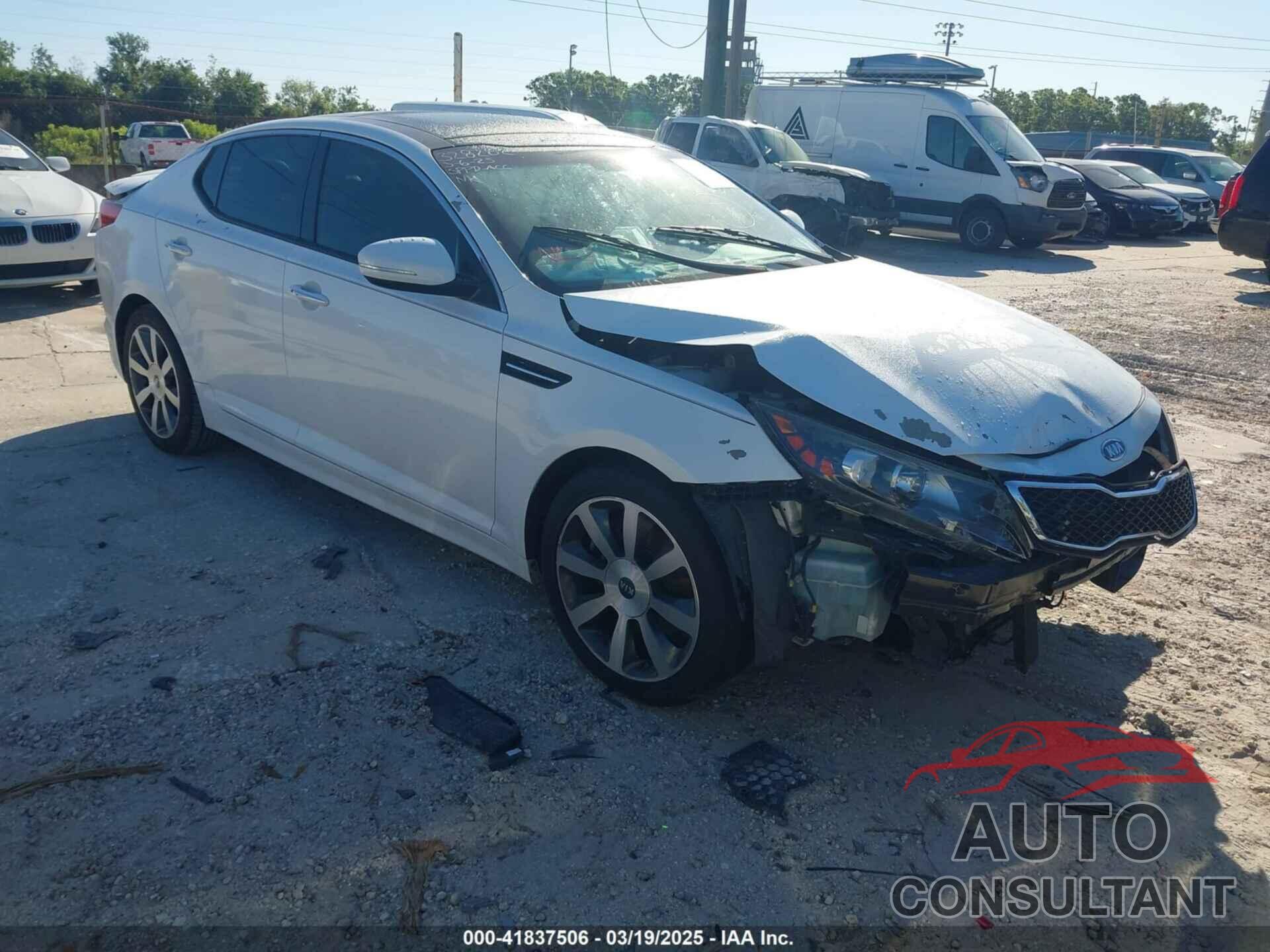 KIA OPTIMA 2012 - 5XXGR4A6XCG017695