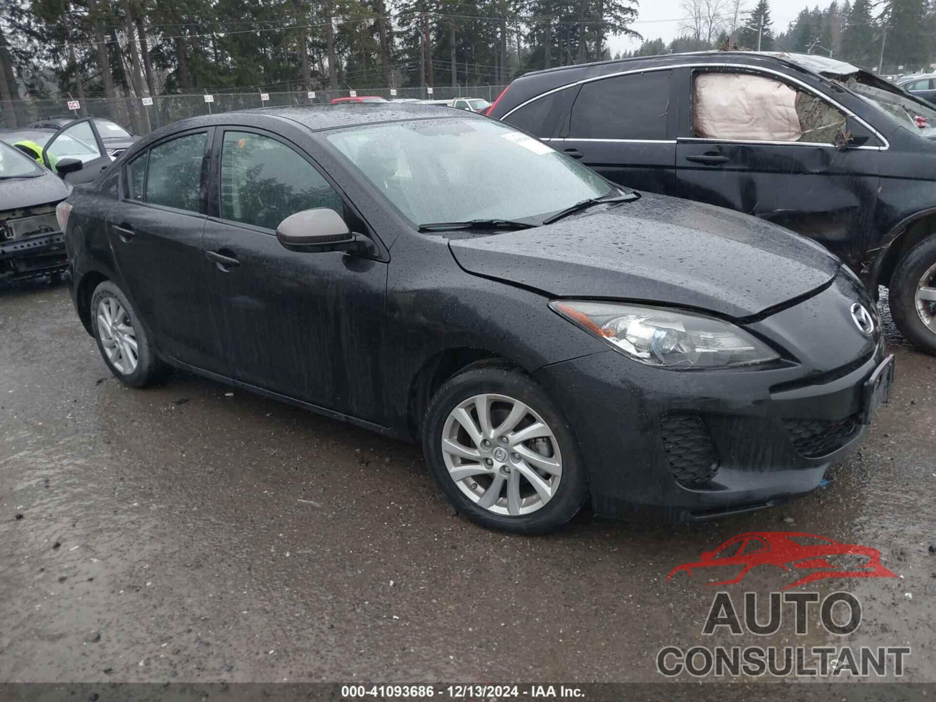 MAZDA MAZDA3 2012 - JM1BL1W84C1675528