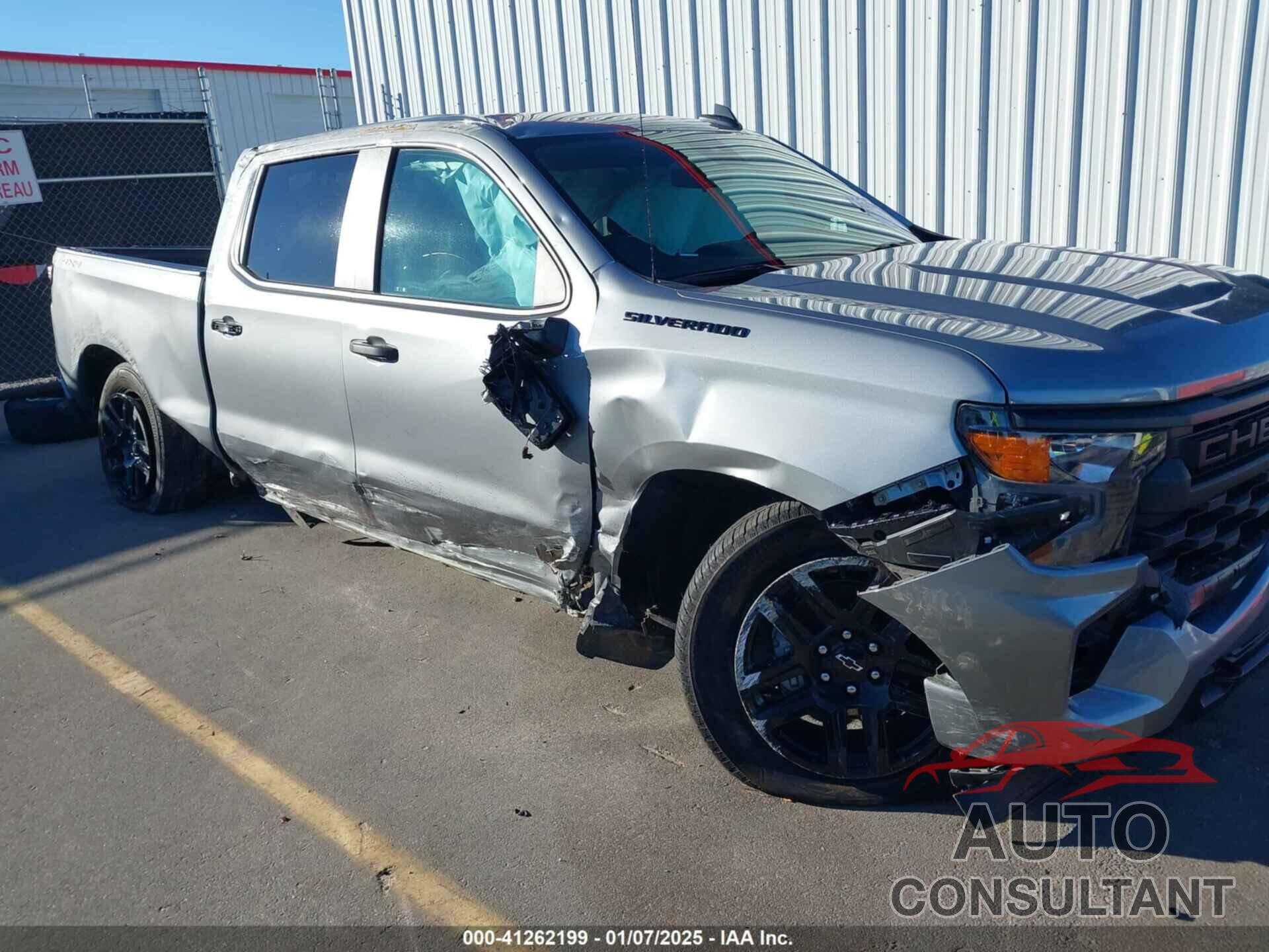 CHEVROLET SILVERADO 1500 2024 - 3GCPDBEK8RG107525