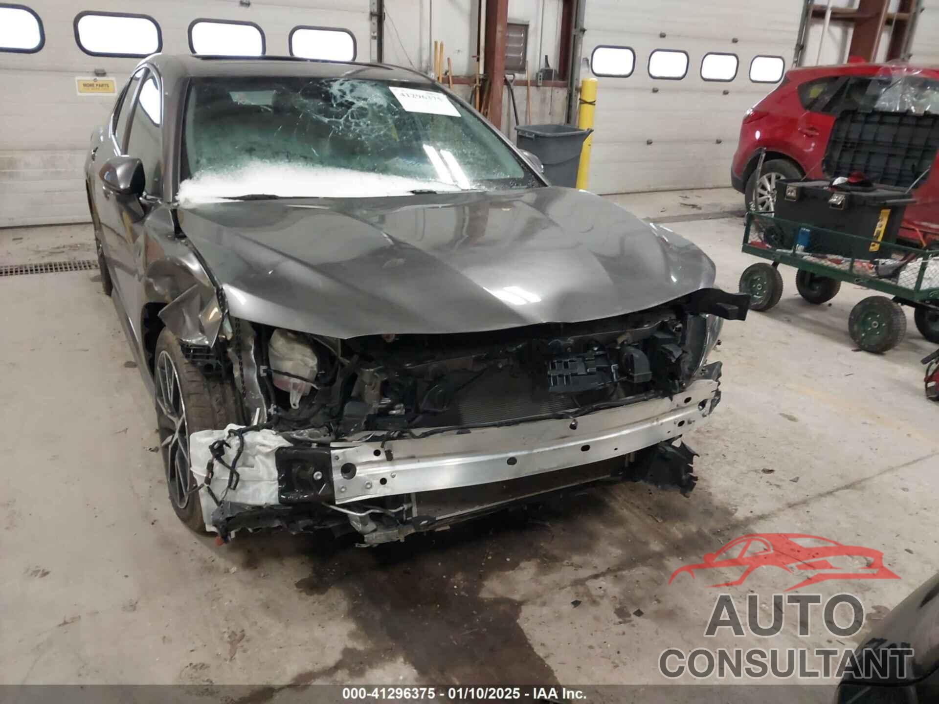 TOYOTA CAMRY 2021 - 4T1T11BK7MU028791