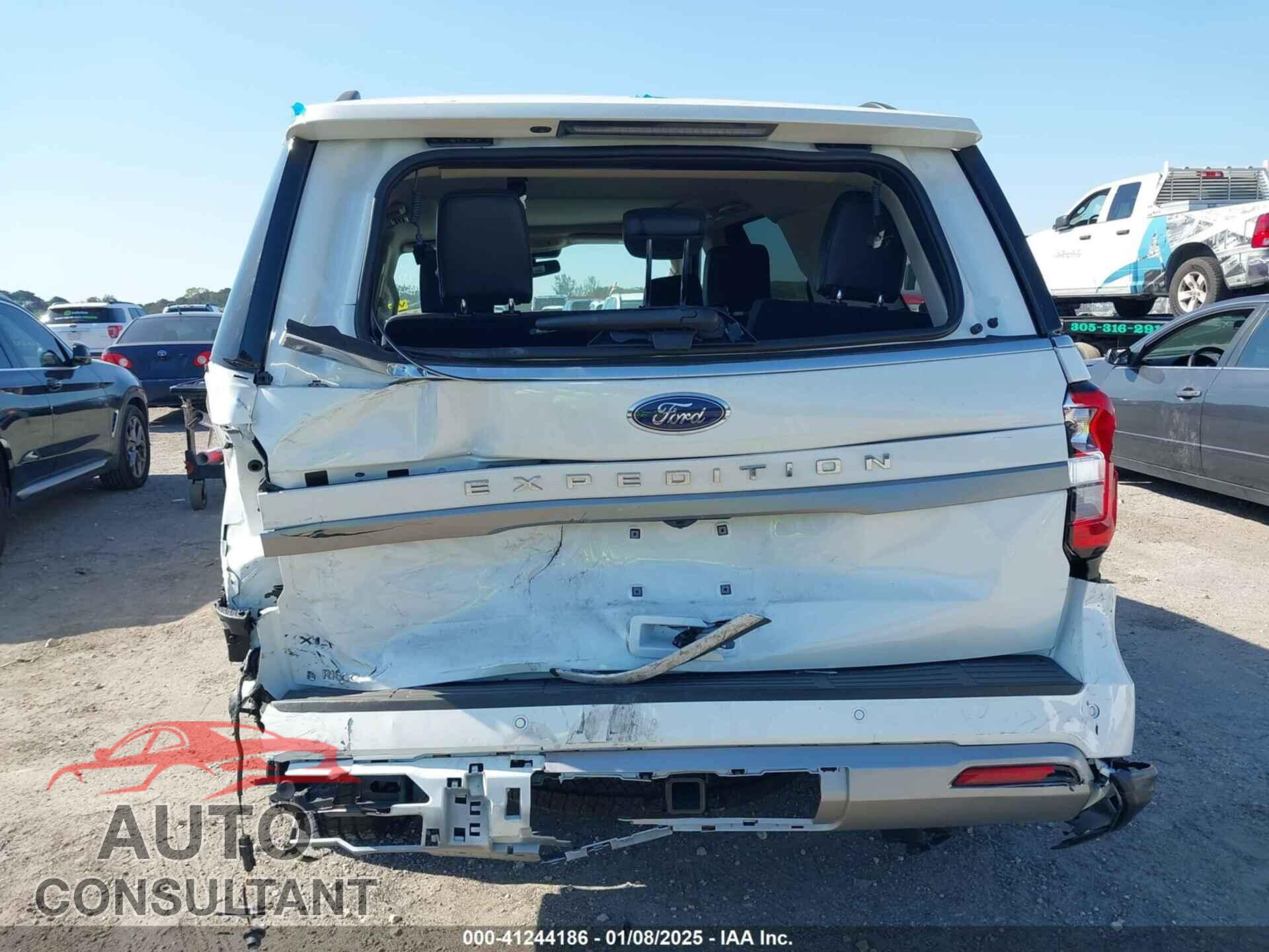 FORD EXPEDITION 2024 - 1FMJU1H82REA93401