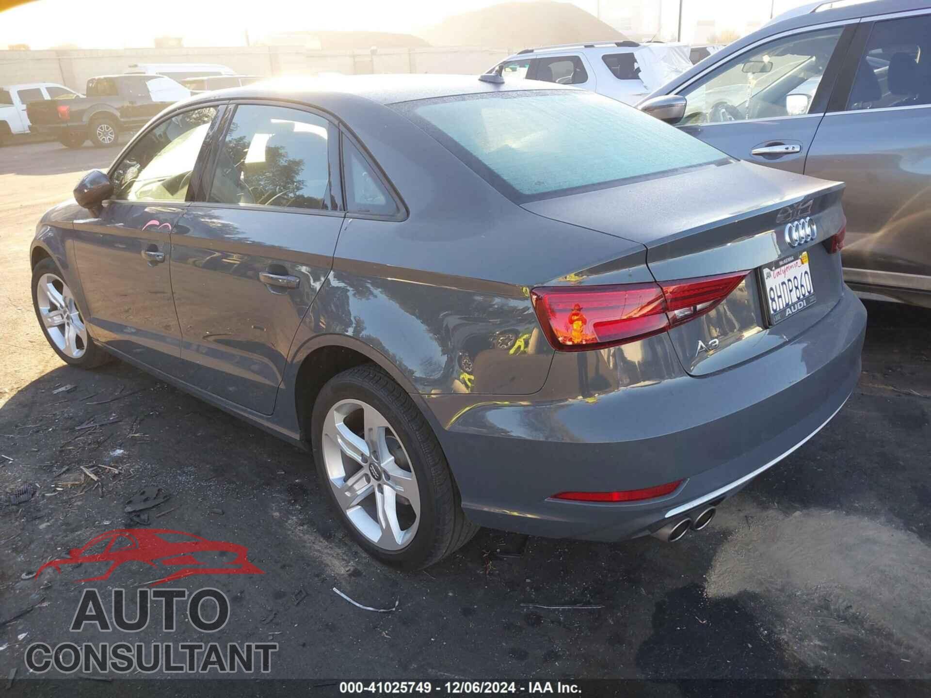 AUDI A3 2018 - WAUAUGFF2J1077829