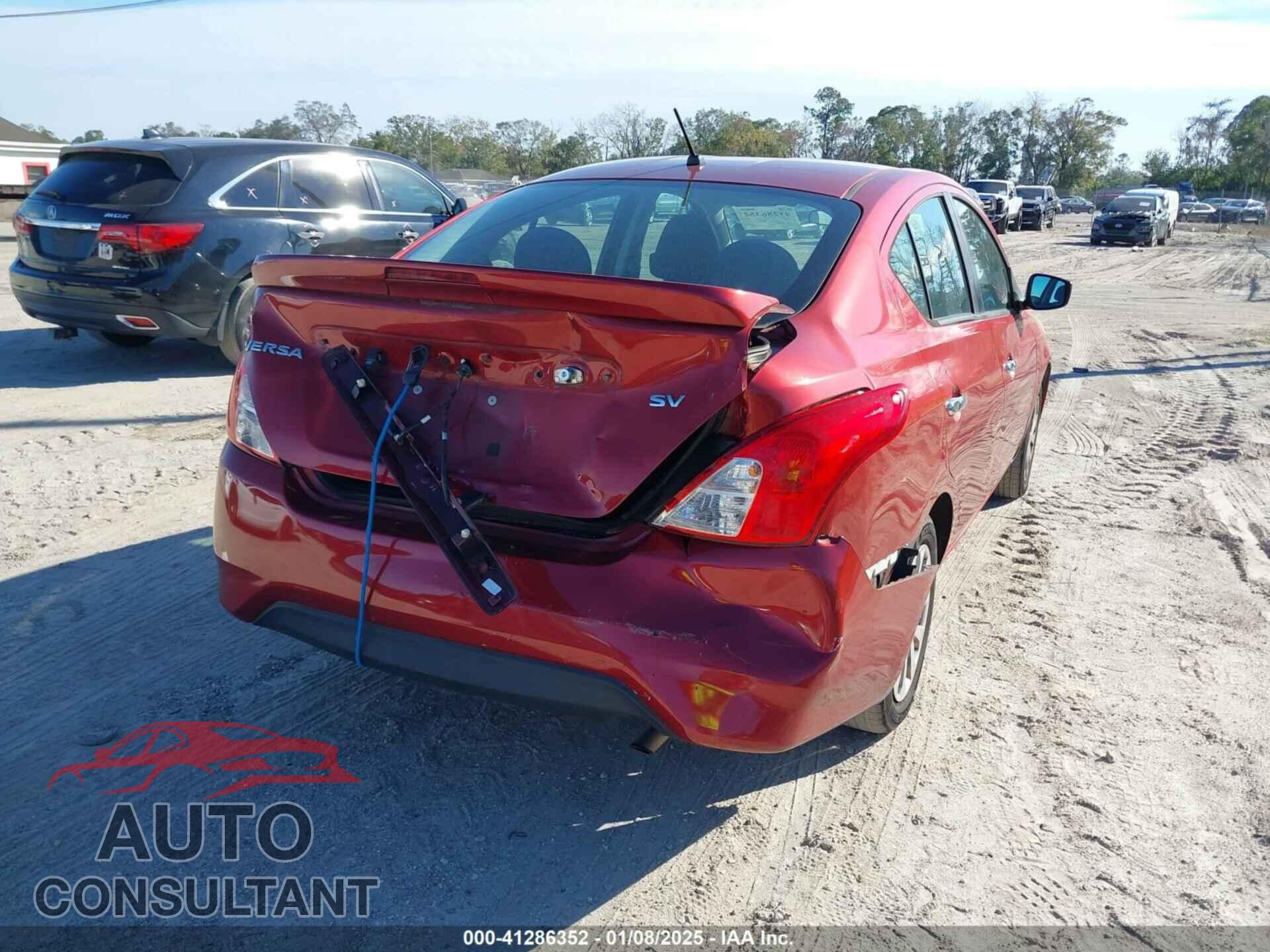 NISSAN VERSA 2019 - 3N1CN7AP3KL849065