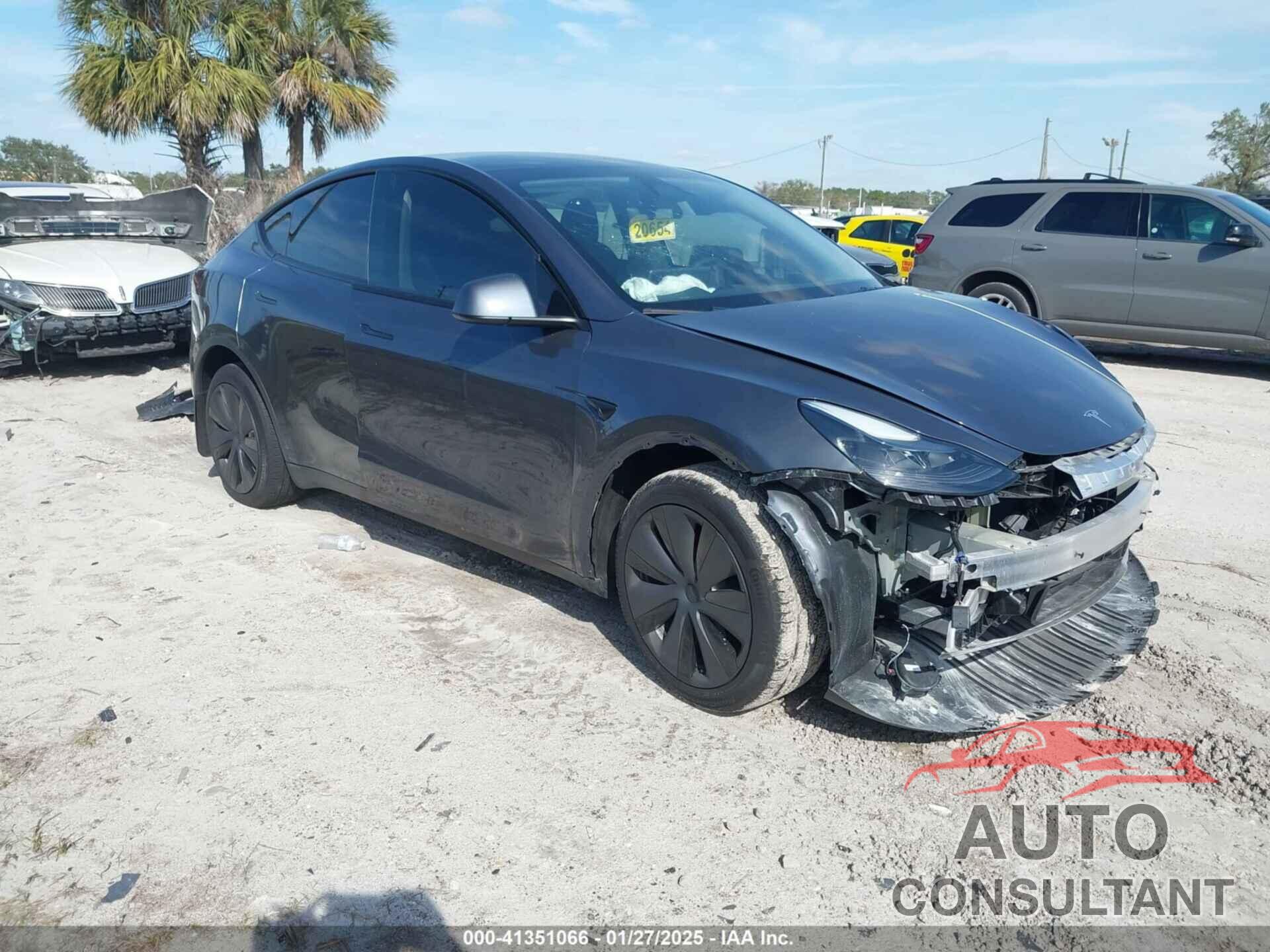 TESLA MODEL Y 2023 - 7SAYGDEE6PF942921
