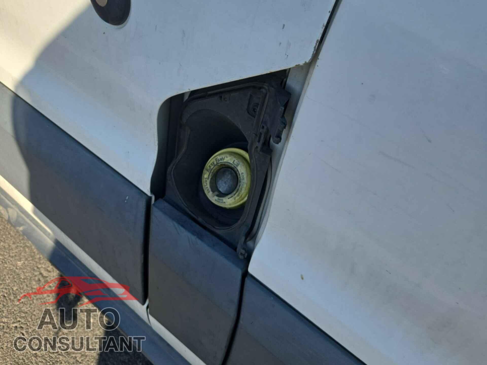 FORD TRANSIT 2015 - 1FTSW2CM0FKB32772