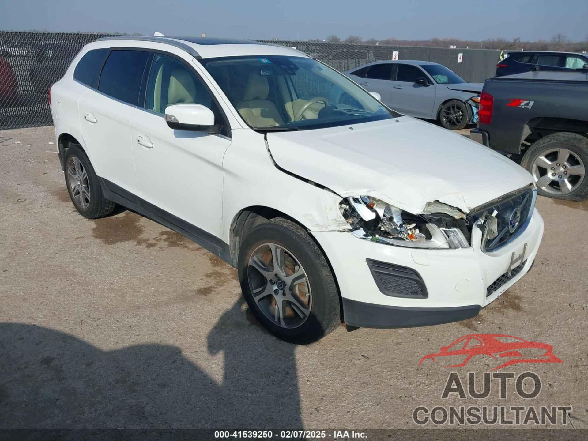 VOLVO XC60 2011 - YV4902DZ4B2199859