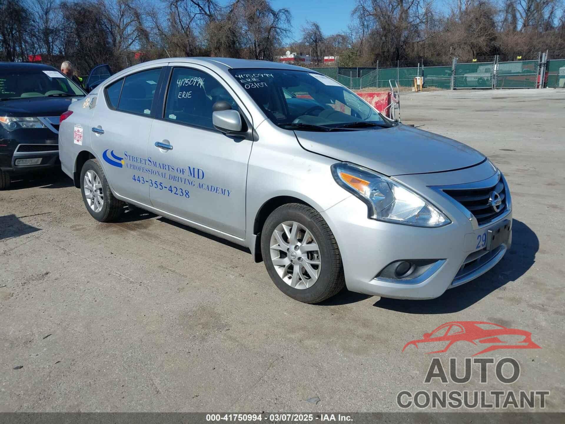 NISSAN VERSA 2018 - 3N1CN7AP0JL822386