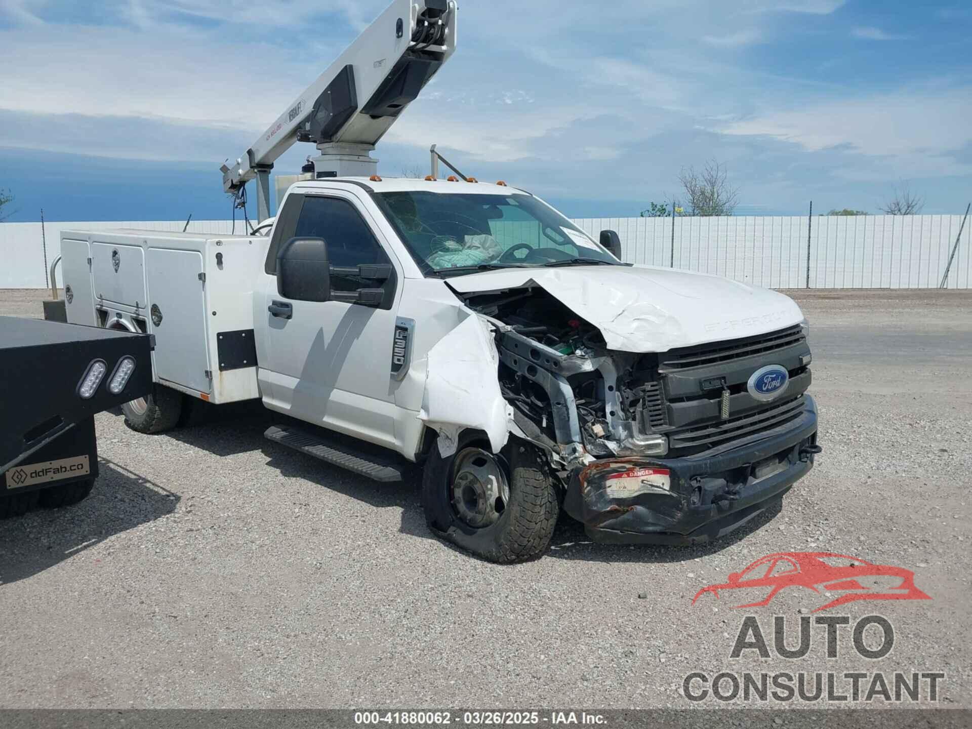 FORD F-350 CHASSIS 2019 - 1FDRF3G64KEF50675