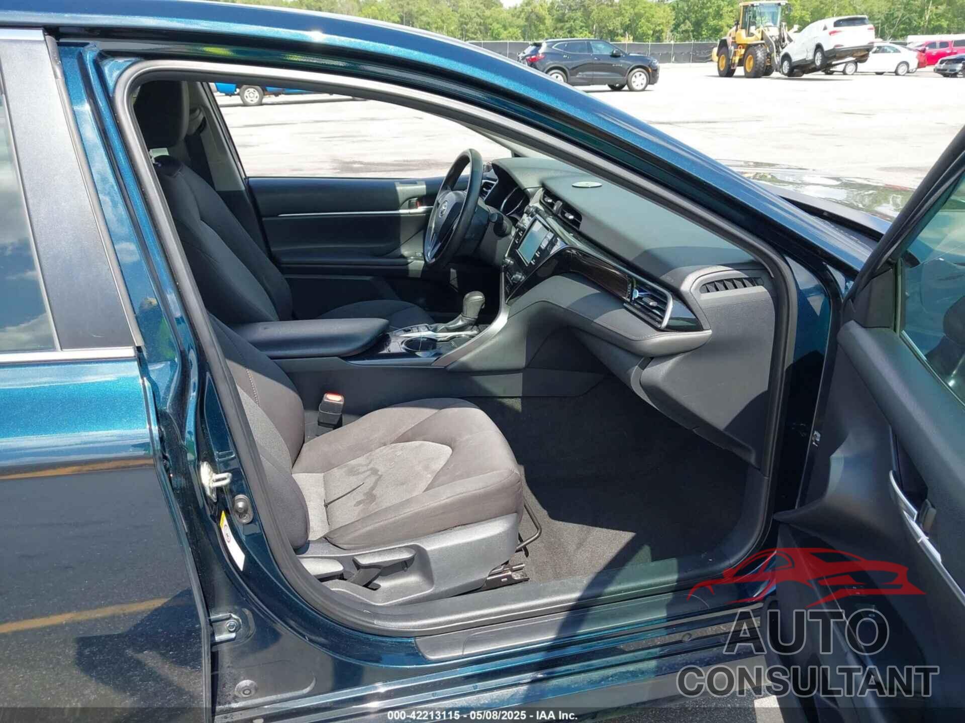 TOYOTA CAMRY HYBRID 2019 - 4T1B31HK9KU512892