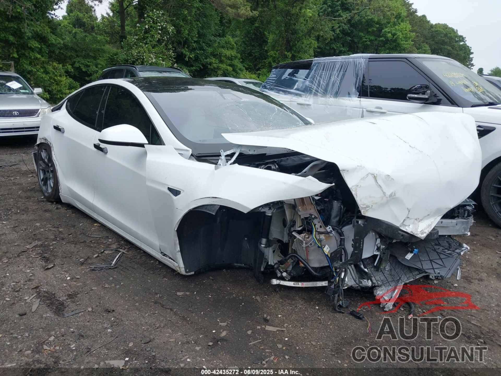 TESLA MODEL S 2022 - 5YJSA1E62NF487719