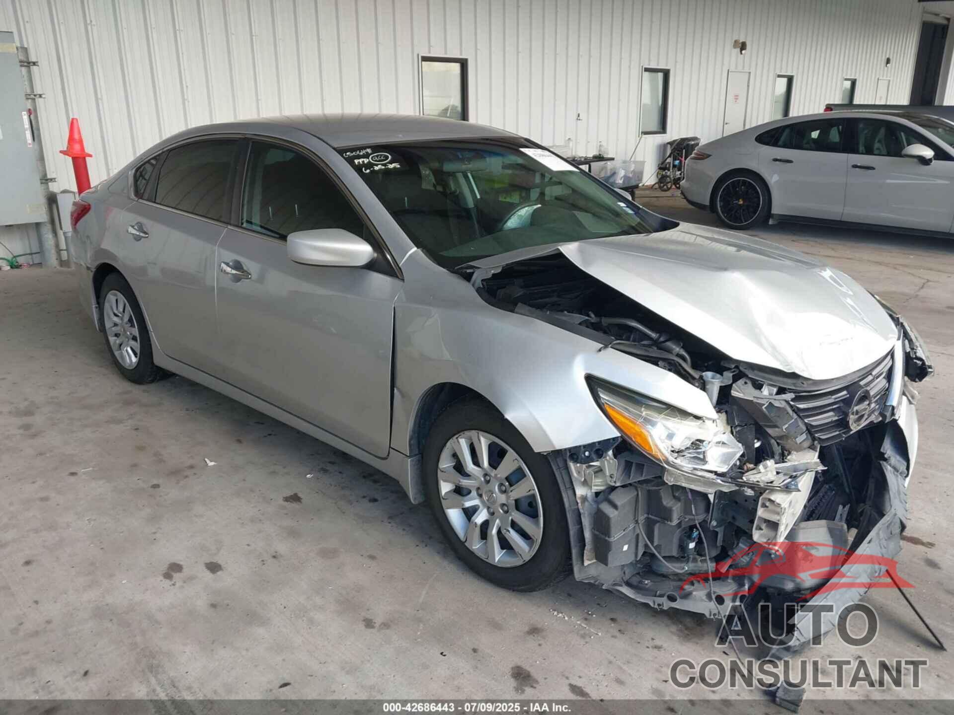 NISSAN ALTIMA 2018 - 1N4AL3AP1JC289601