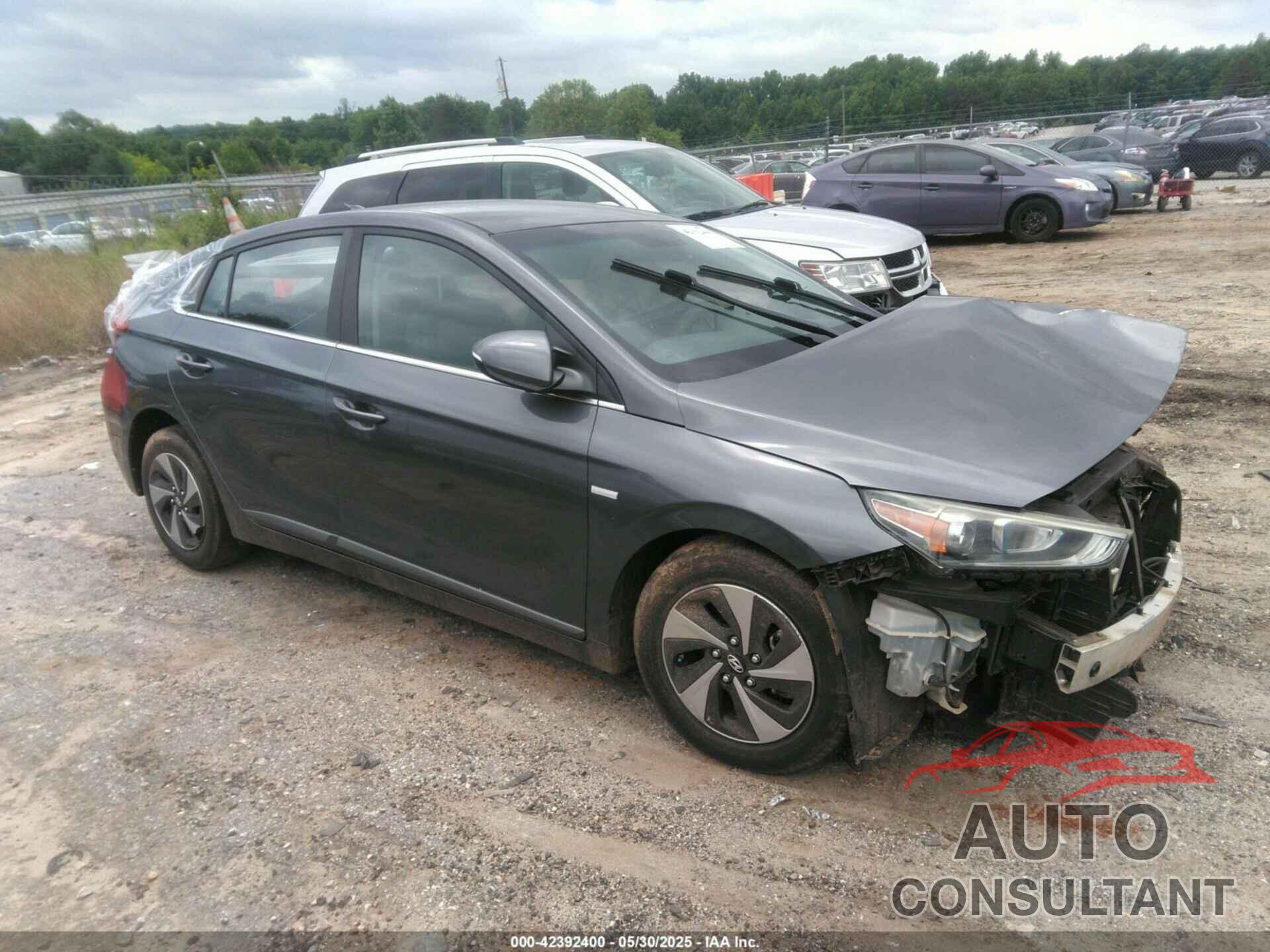 HYUNDAI IONIQ HYBRID 2017 - KMHC75LC3HU019167