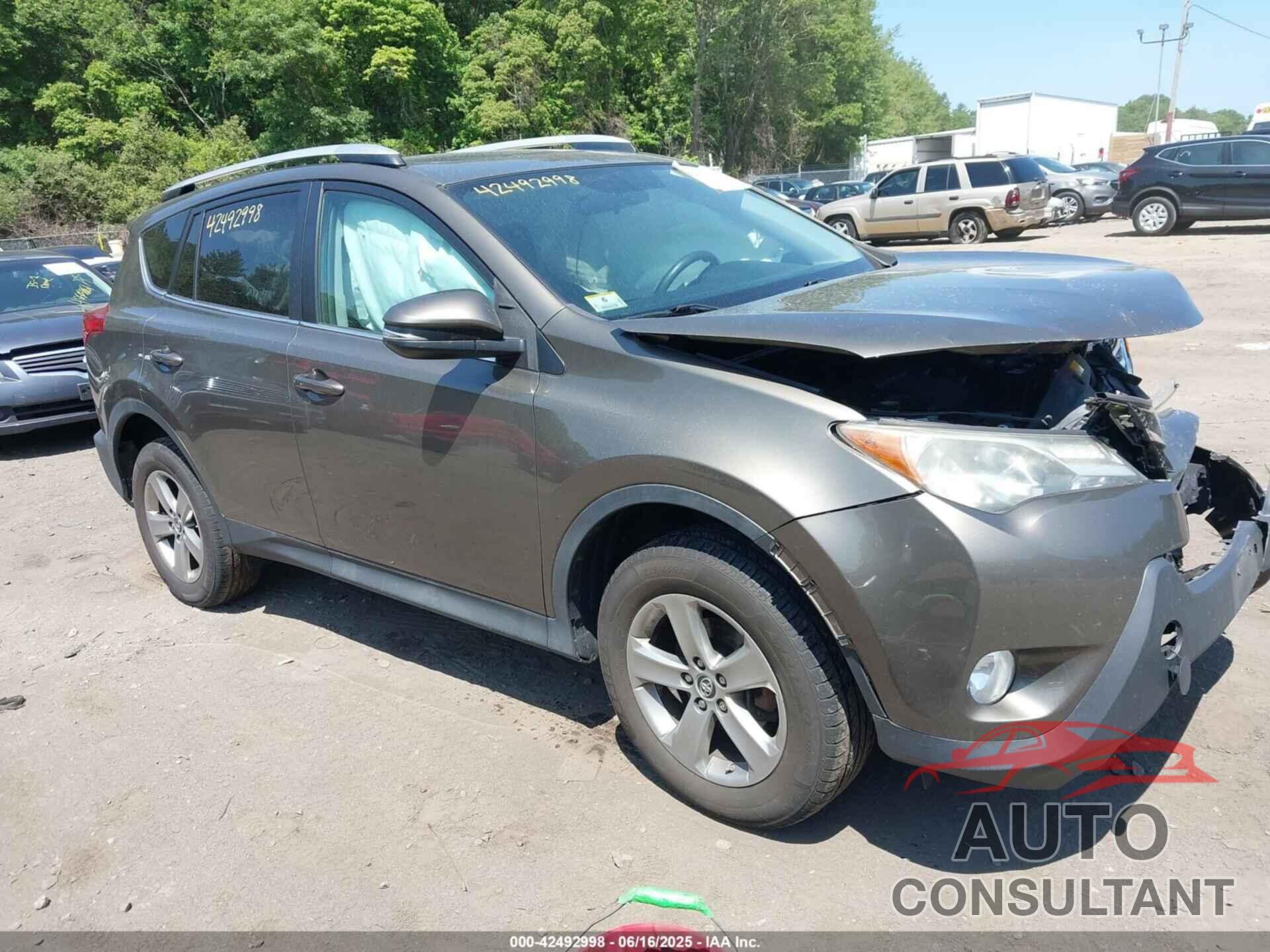 TOYOTA RAV4 2015 - 2T3RFREV7FW240293