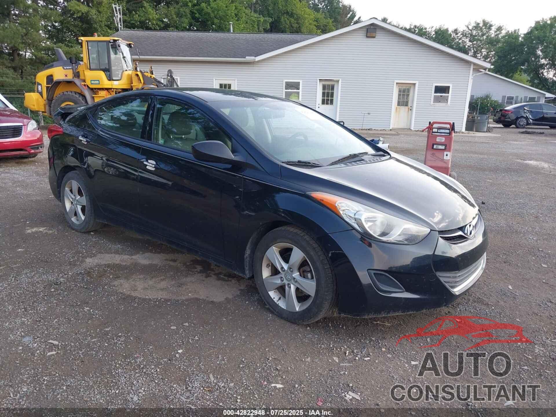 HYUNDAI ELANTRA 2013 - 5NPDH4AE6DH333355