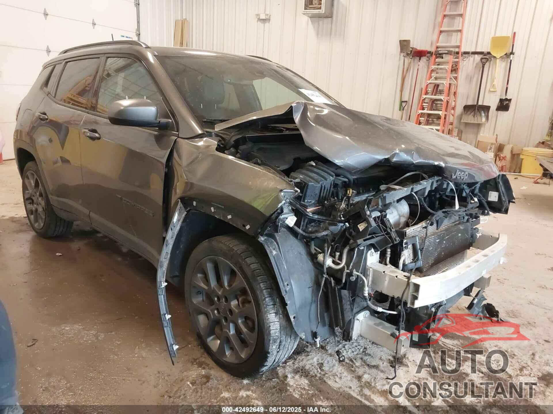 JEEP COMPASS 2021 - 3C4NJDEB4MT543171