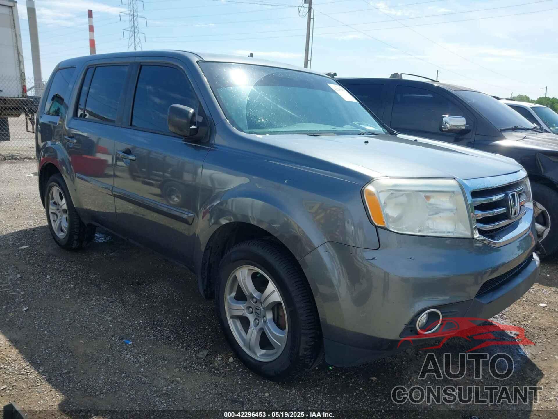HONDA PILOT 2012 - 5FNYF4H48CB006148