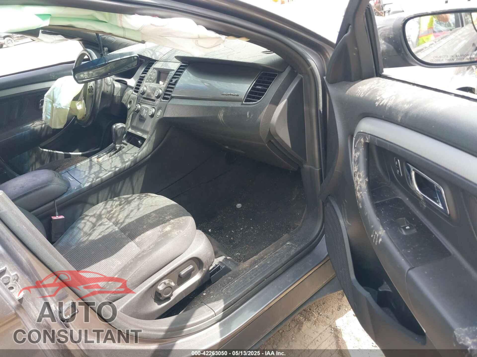 FORD TAURUS 2013 - 1FAHP2E89DG144576