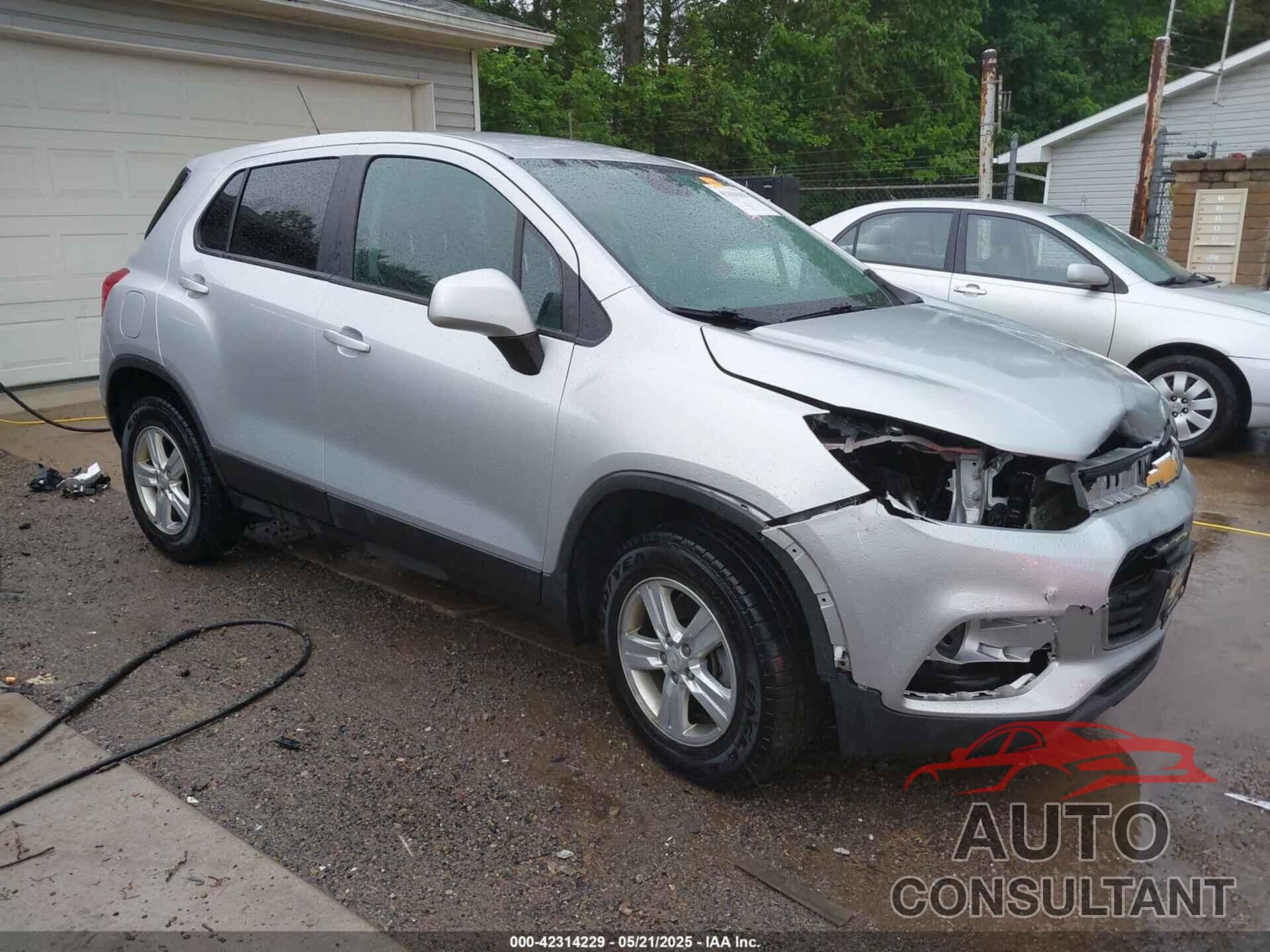 CHEVROLET TRAX 2019 - 3GNCJNSB5KL250613